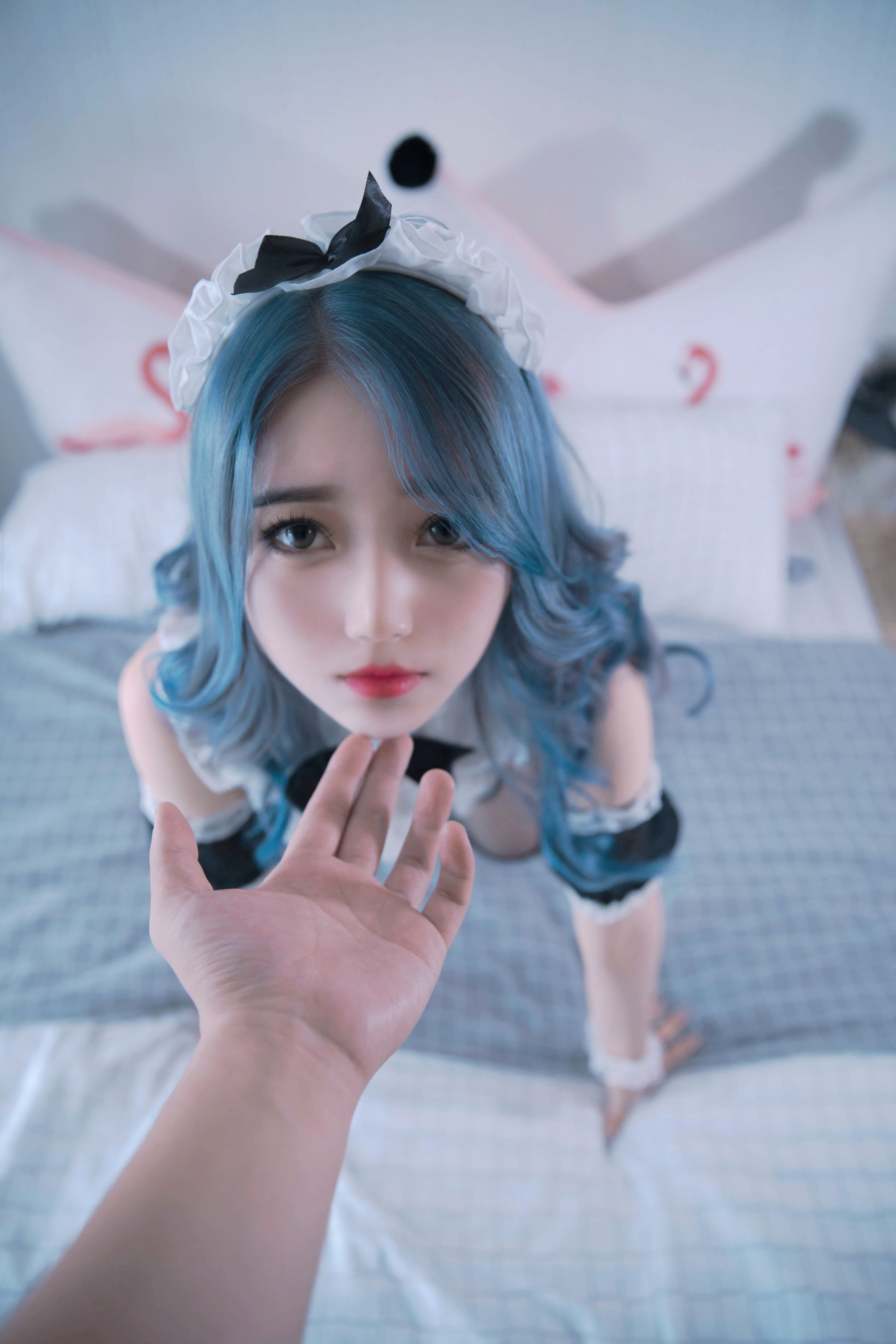 [福利COS] eloise软软 - 三点与黑丝