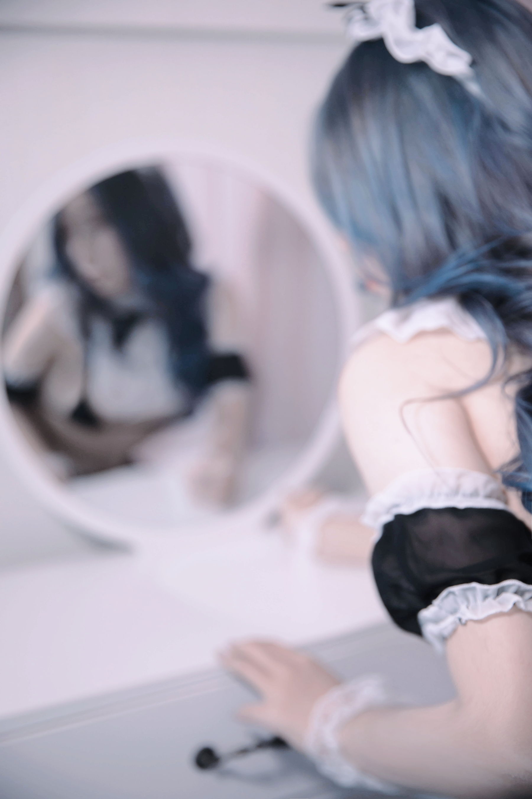 [福利COS] eloise软软 - 三点与黑丝