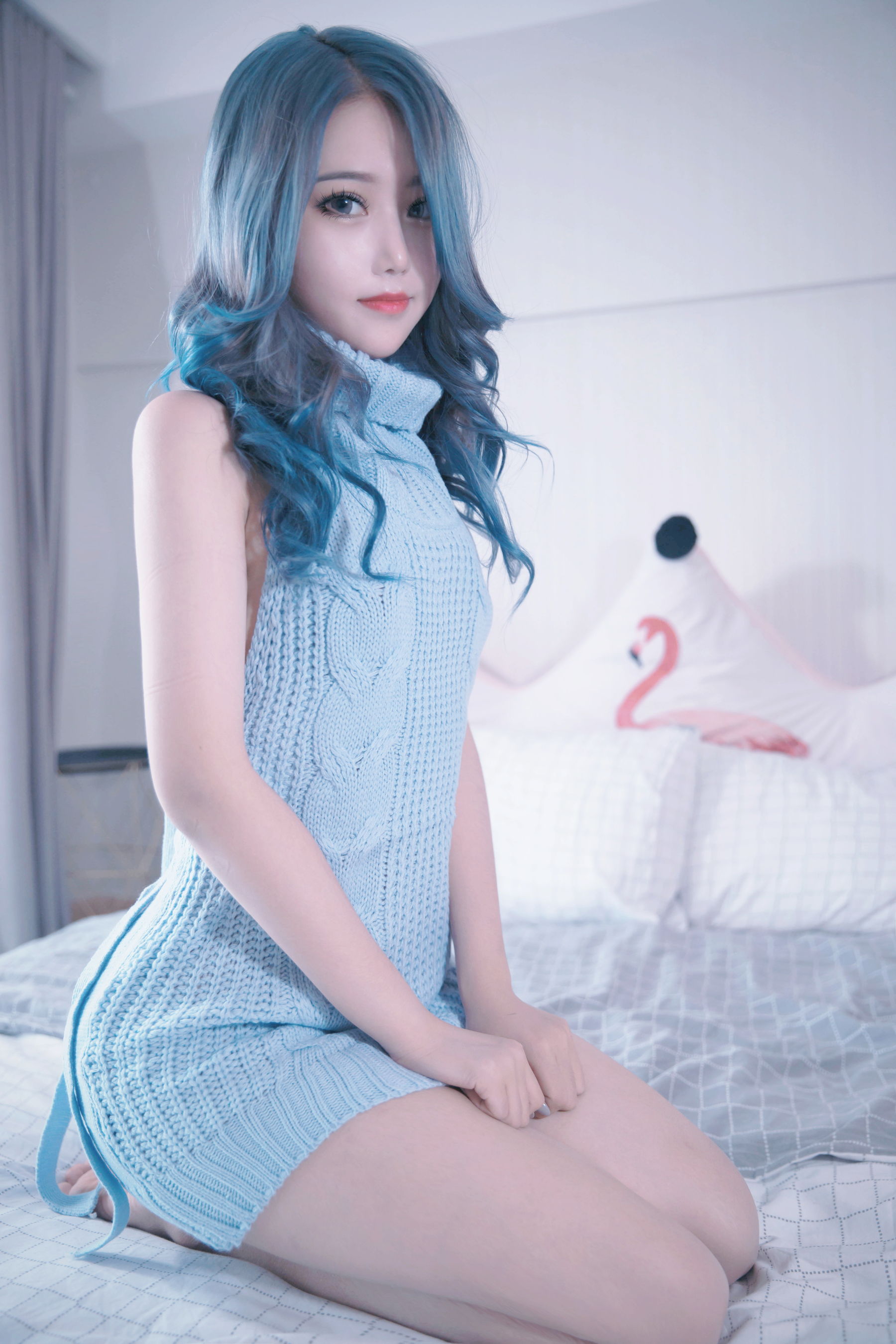 [福利COS] eloise软软 - 毛衣少女