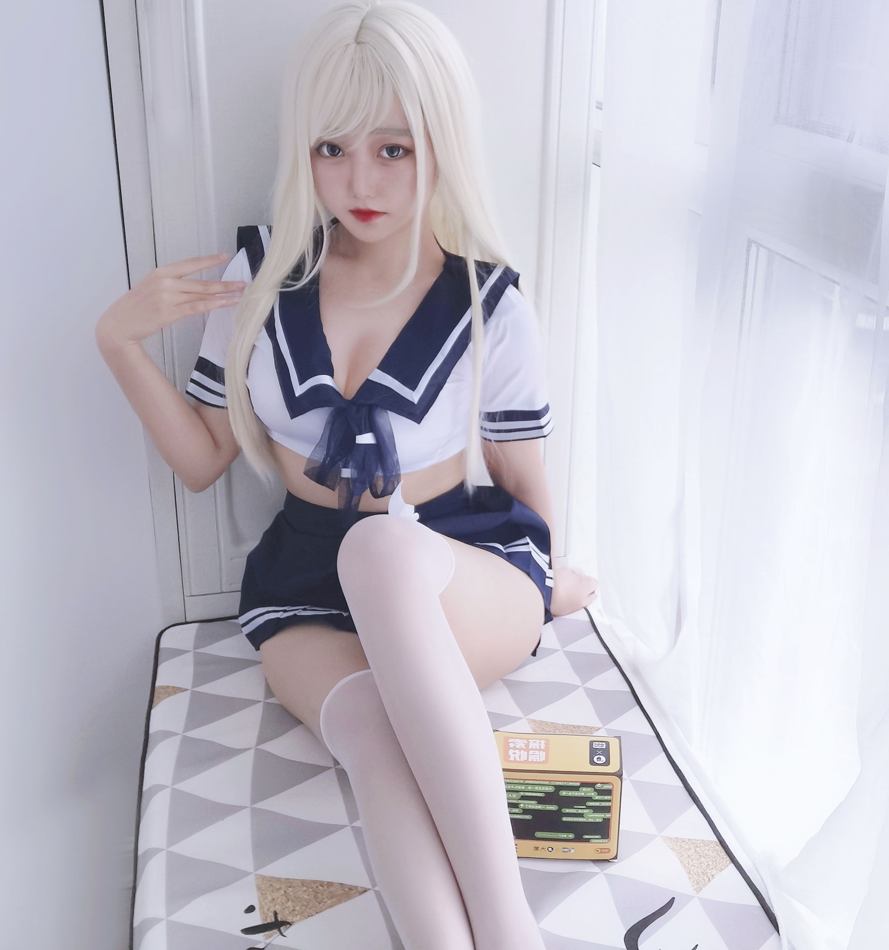 [福利COS] eloise软软 - 水手服