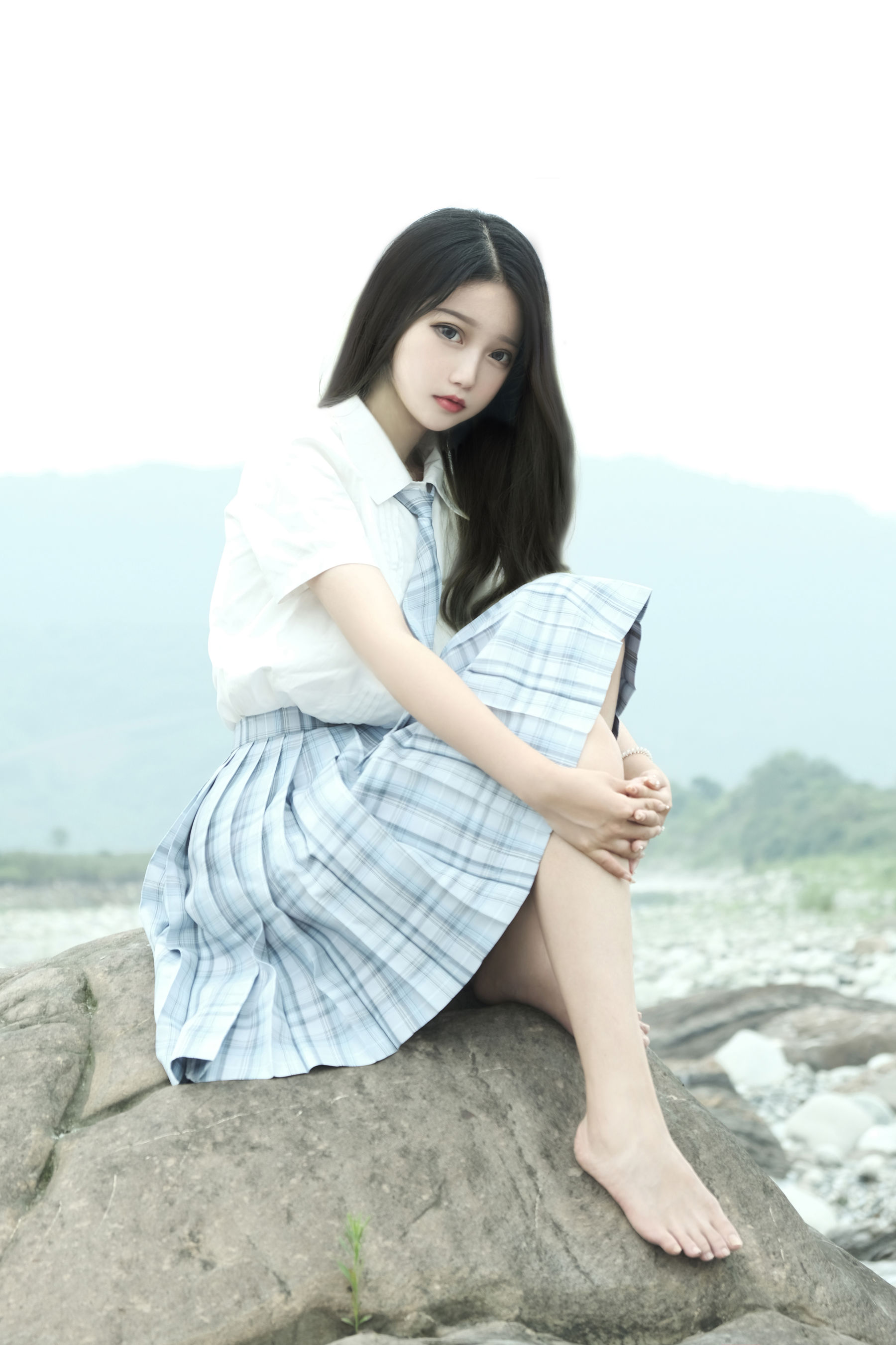 [福利COS] eloise软软 - 河边JK