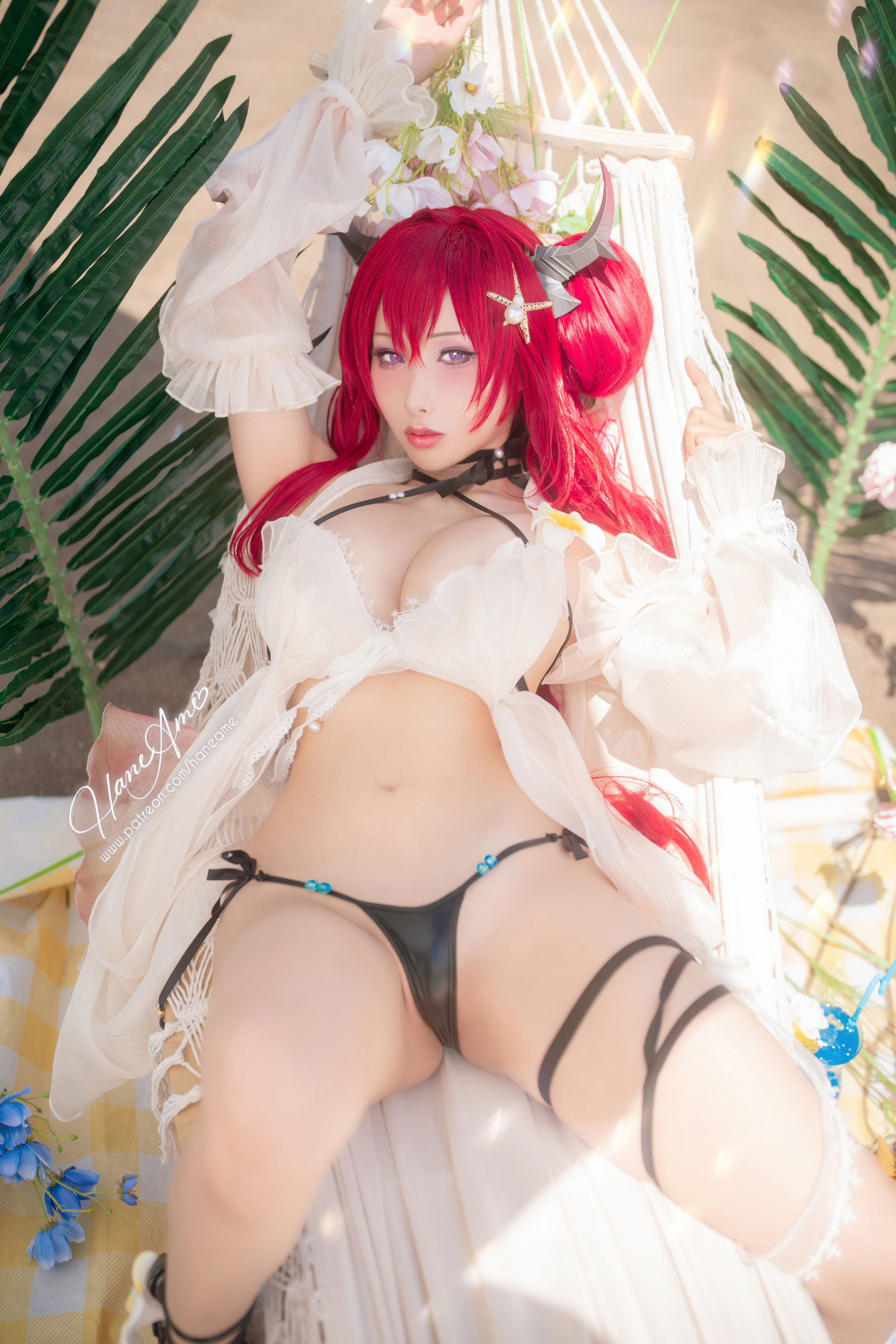 [福利COS] Hane Ame 雨波写真 - Arknights Surtr 泳裝
