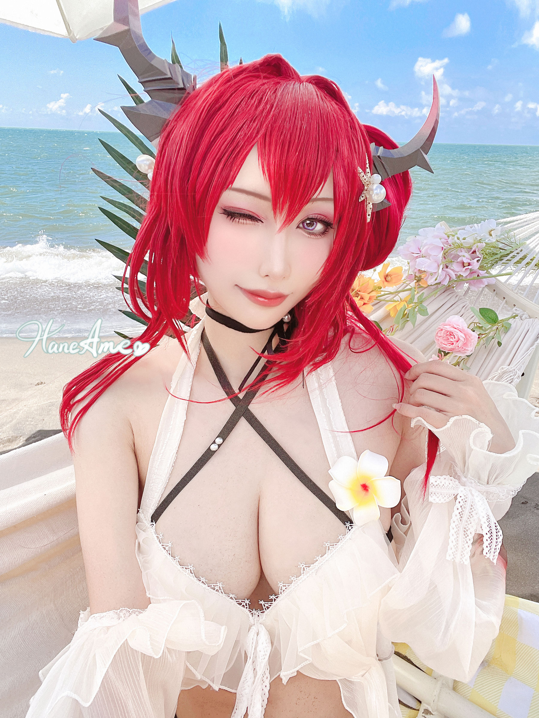 [福利COS] Hane Ame 雨波写真 - Arknights Surtr 泳裝