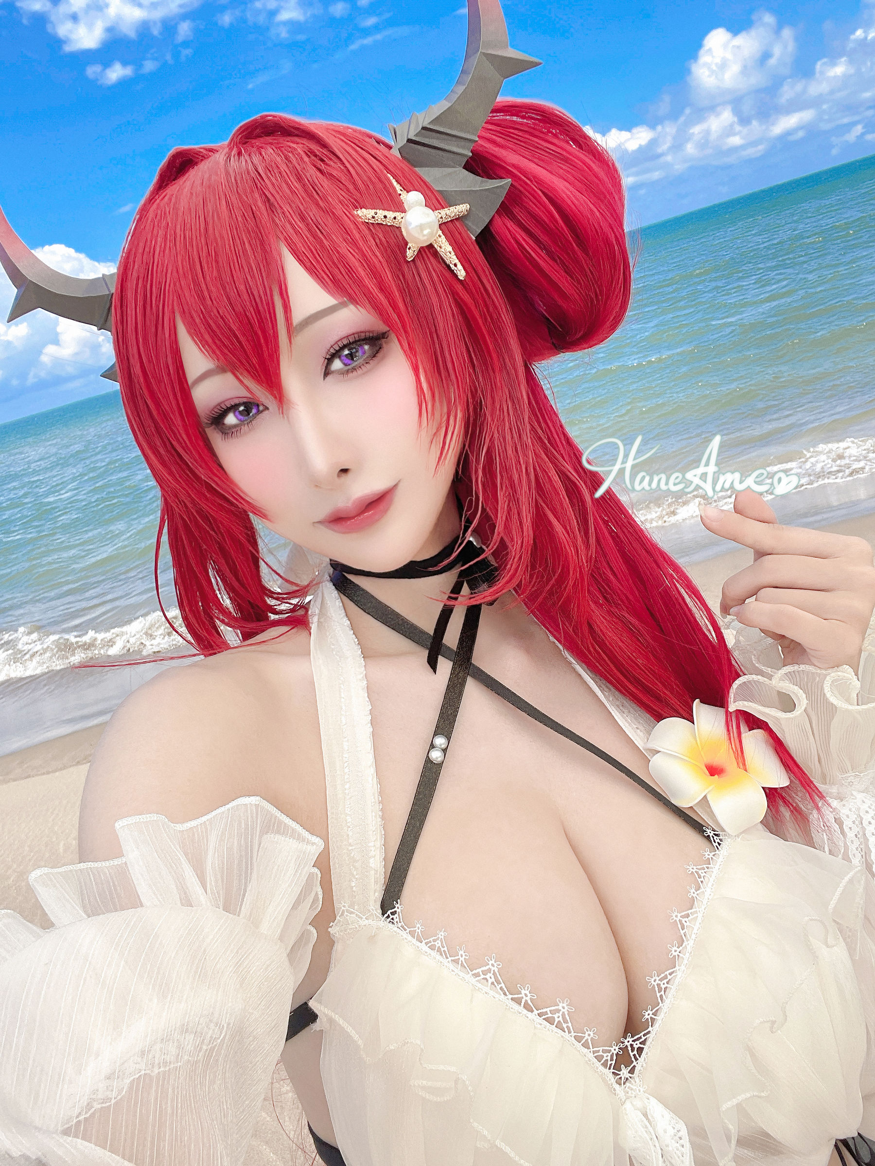 [福利COS] Hane Ame 雨波写真 - Arknights Surtr 泳裝