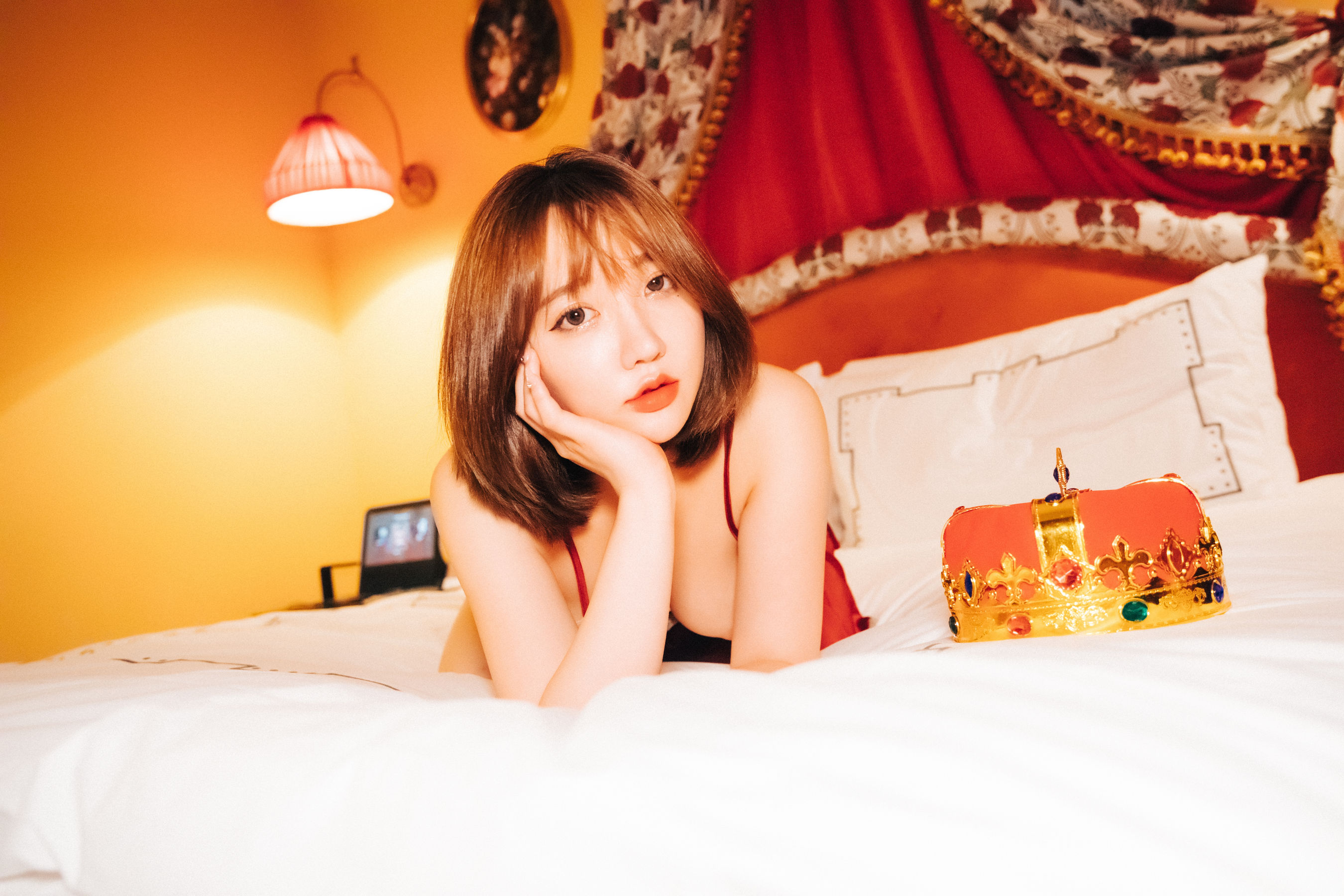 [福利COS] LOOZY YeEun – Halloqueen