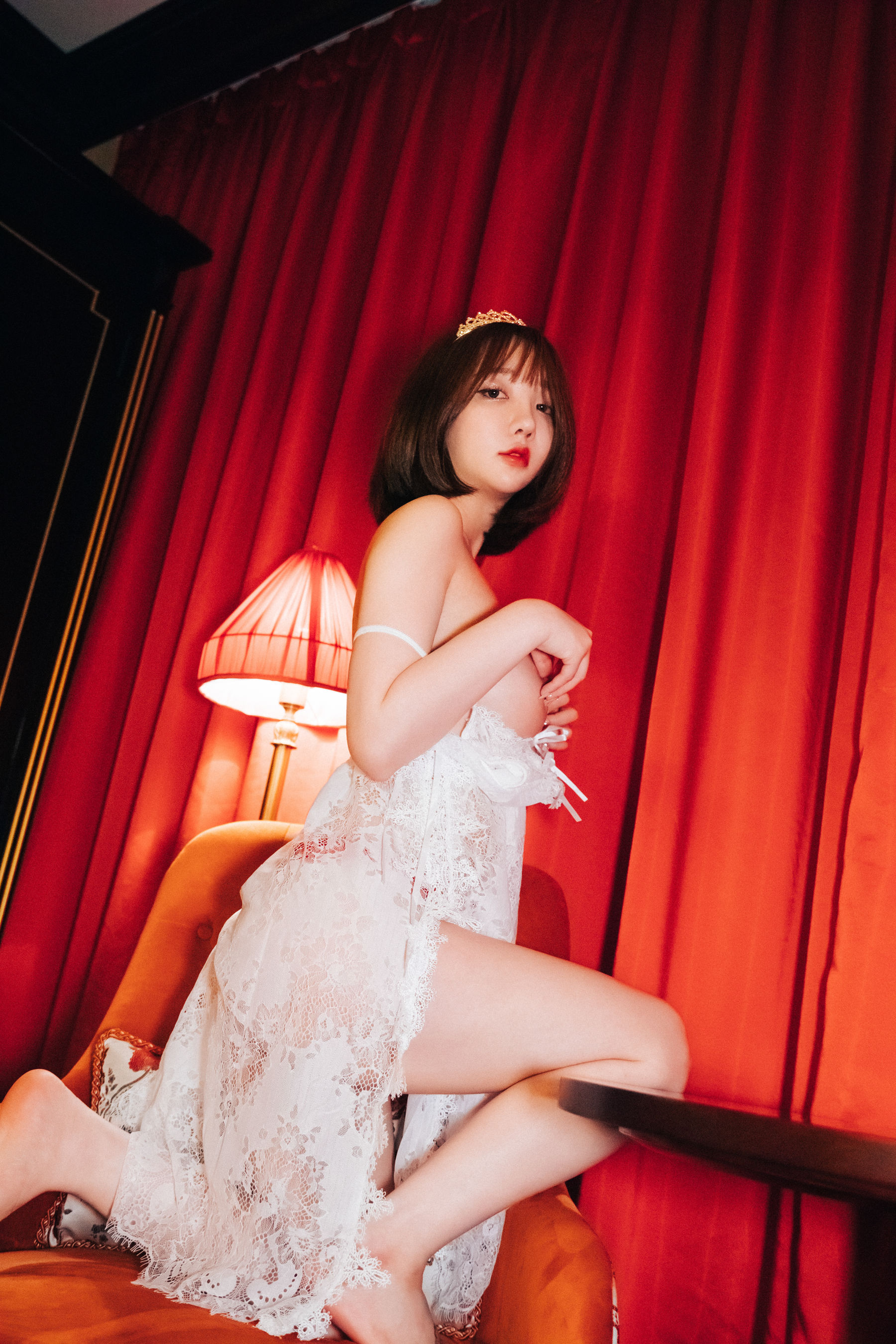 [福利COS] LOOZY YeEun – Halloqueen