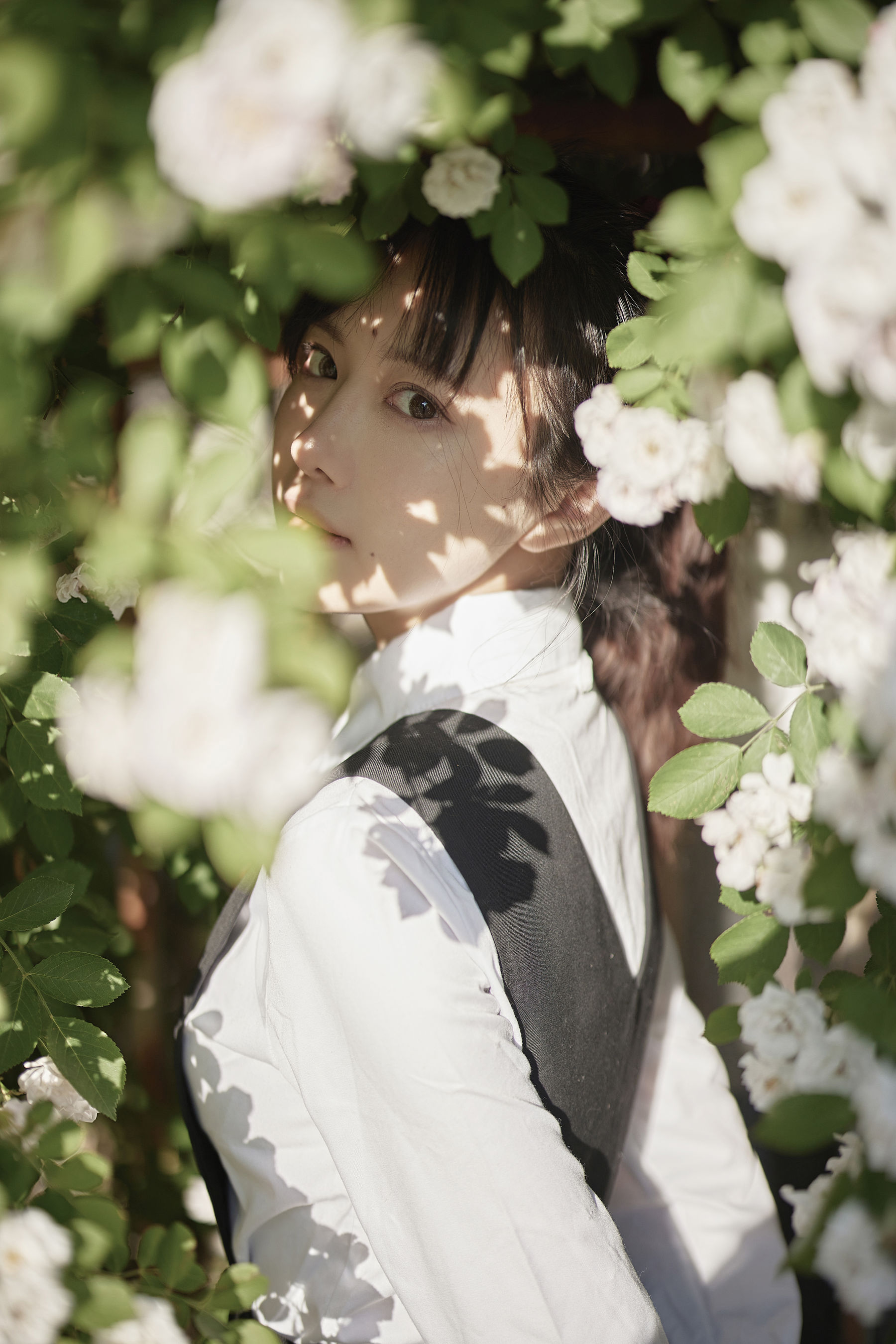 [福利COS] Shika小鹿鹿 - 蔷薇JK