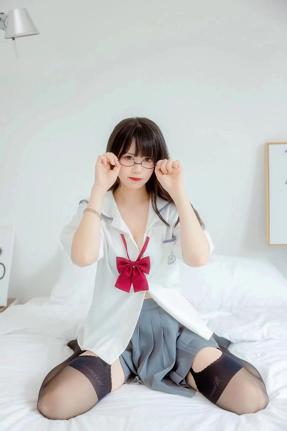 [福利COS] Tina很妖孽呀 - 调皮的JK妹妹
