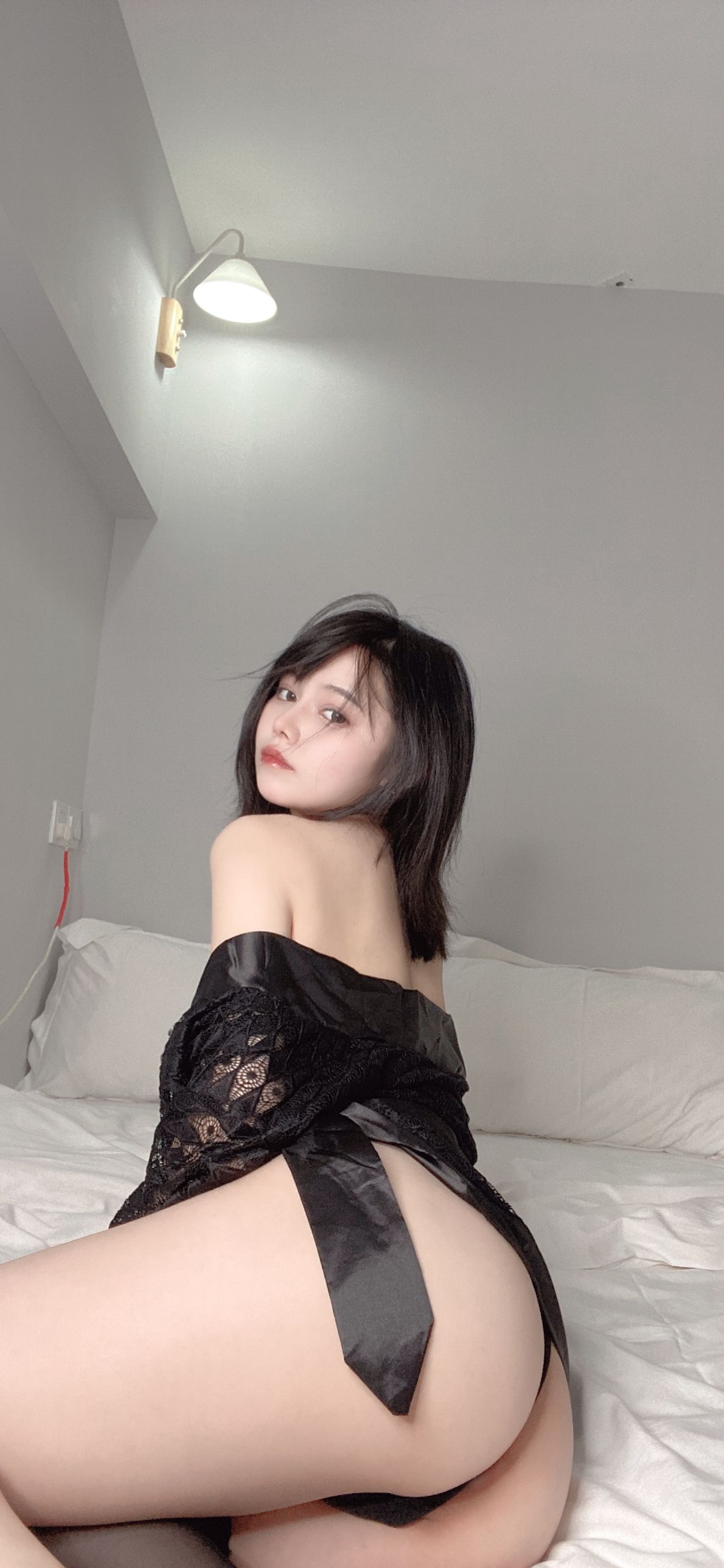 [福利COS] 七月喵子 - 回家的诱惑