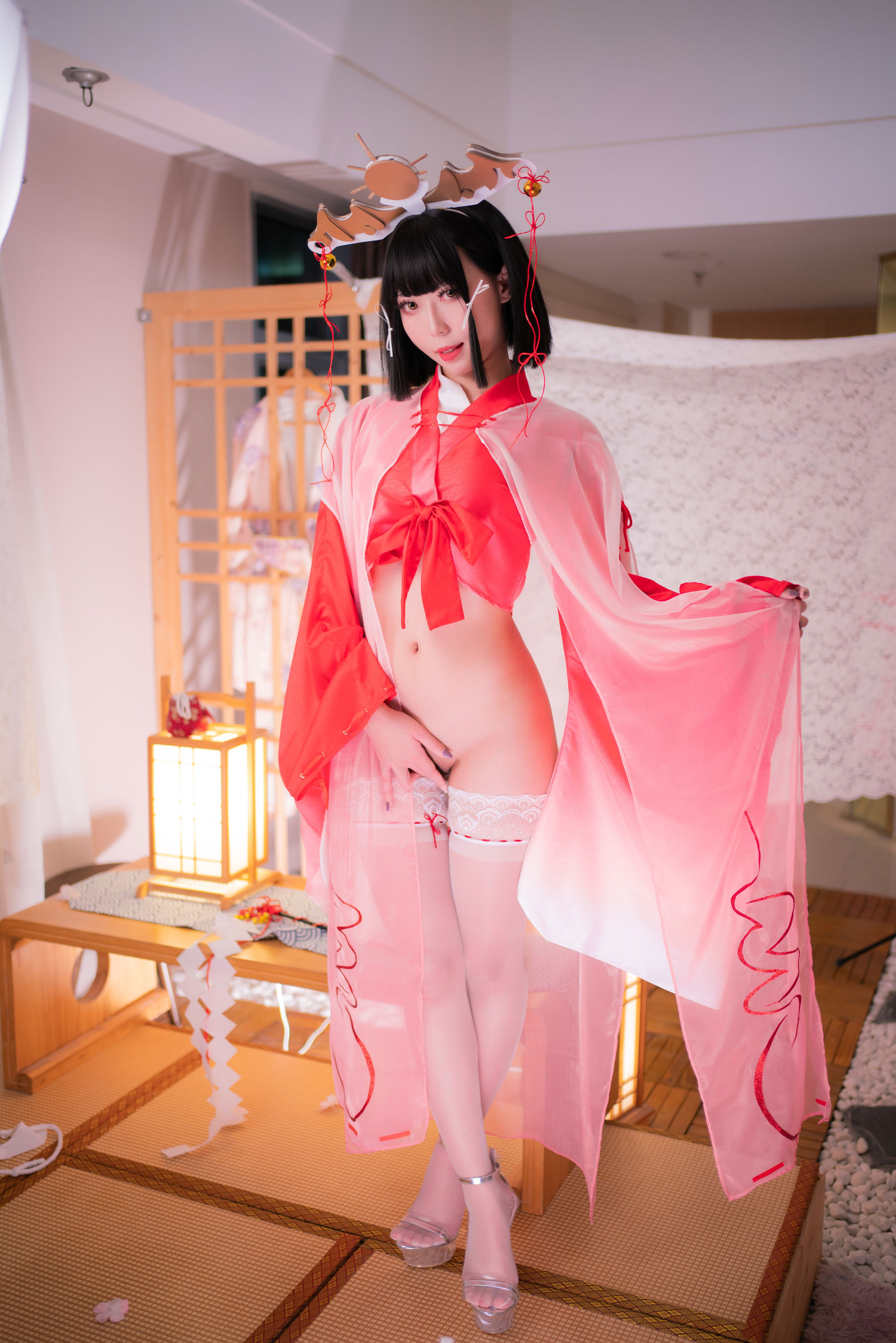 [福利COS] 动漫博主Money冷冷 - 辉夜巫女