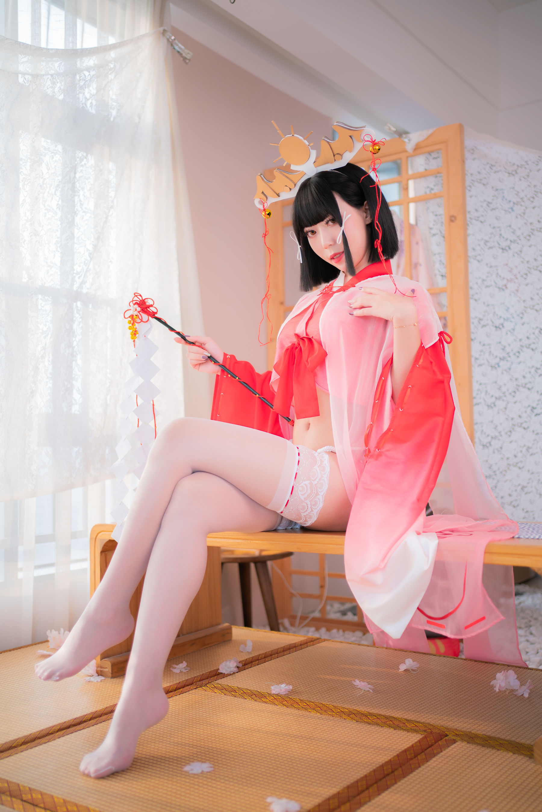 [福利COS] 动漫博主Money冷冷 - 辉夜巫女