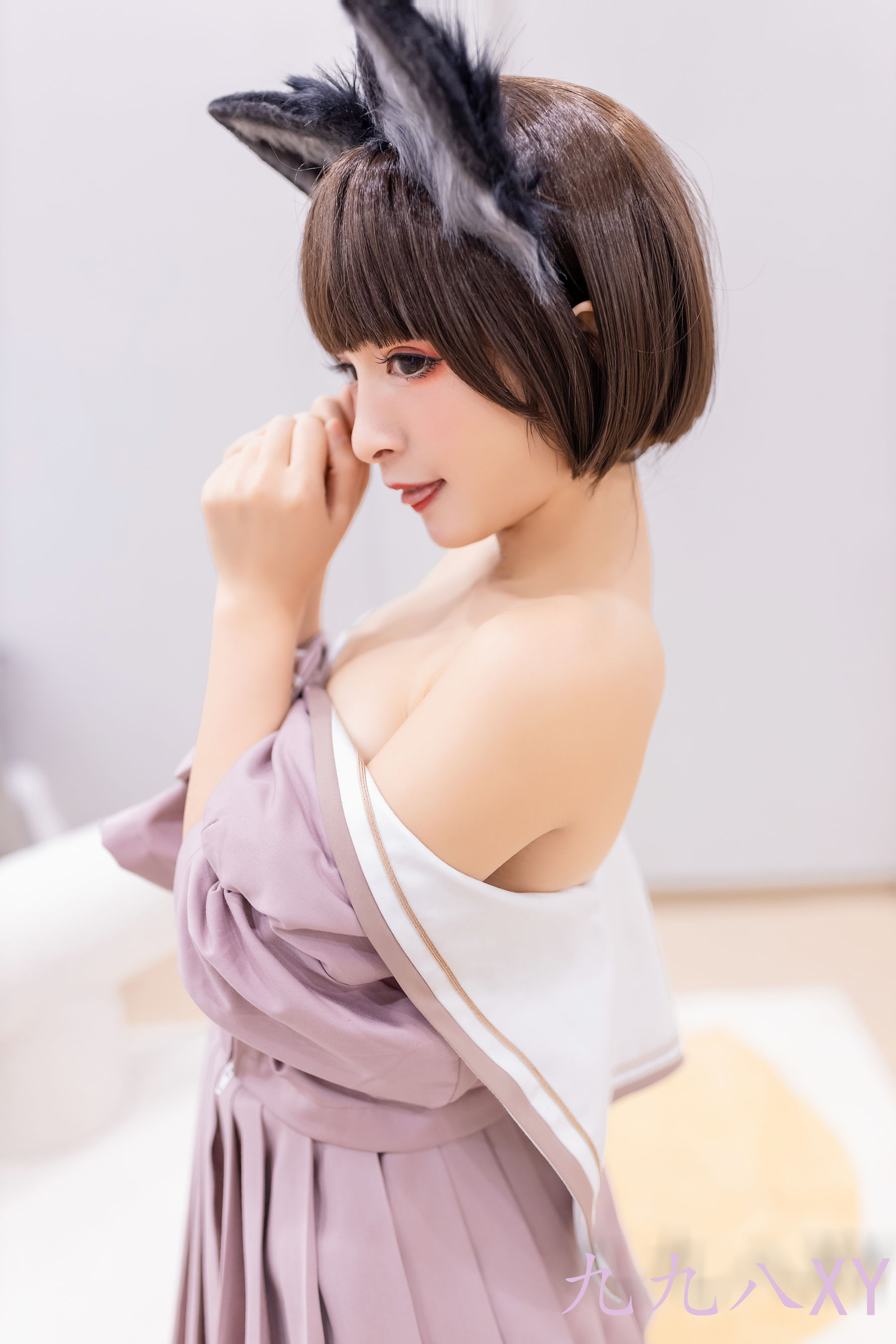 [福利COS] 动漫博主九九八XY - 大灰狼