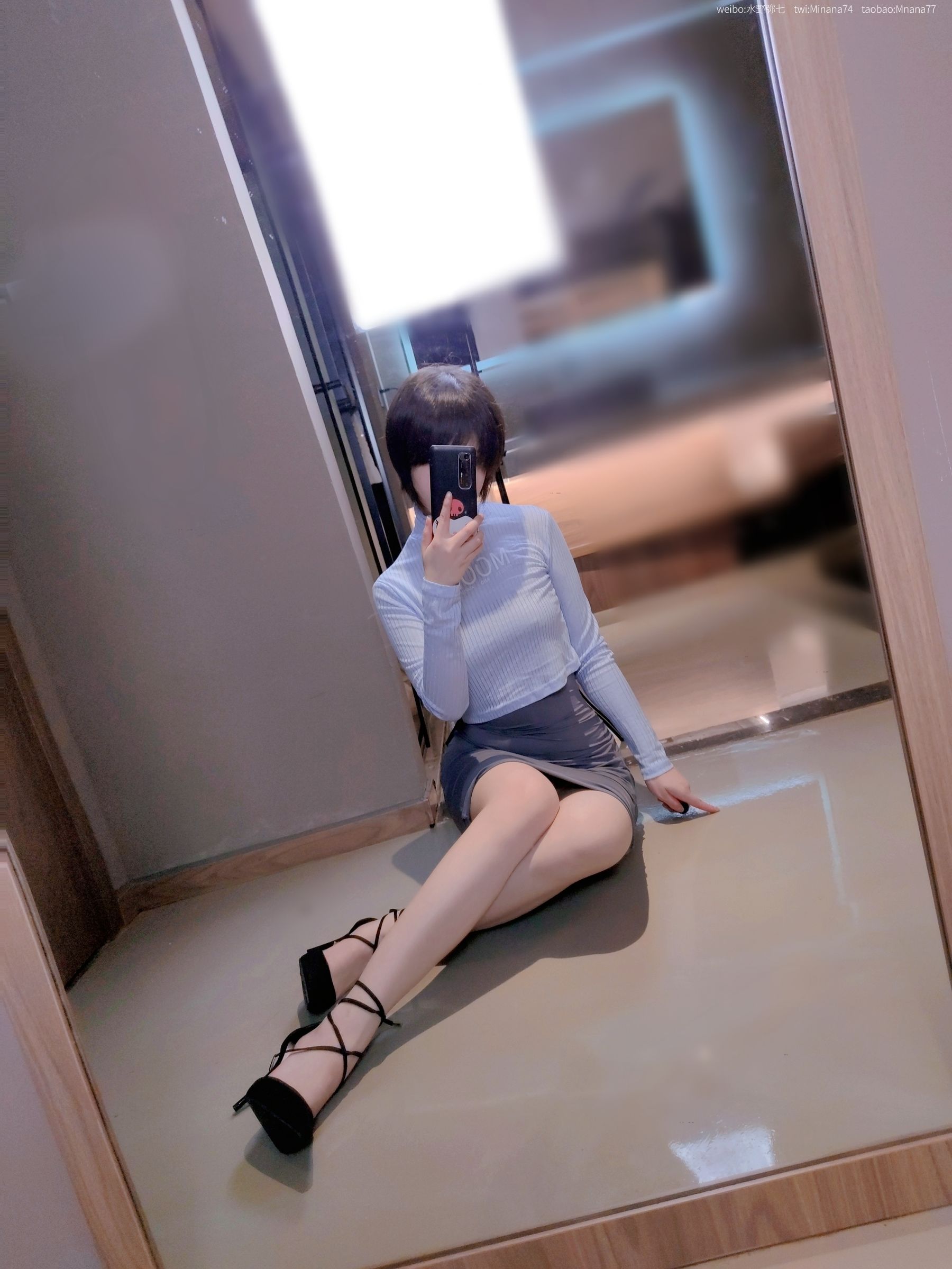 [福利COS] 动漫博主名濑弥七 - 没有吉他的吉他妹妹