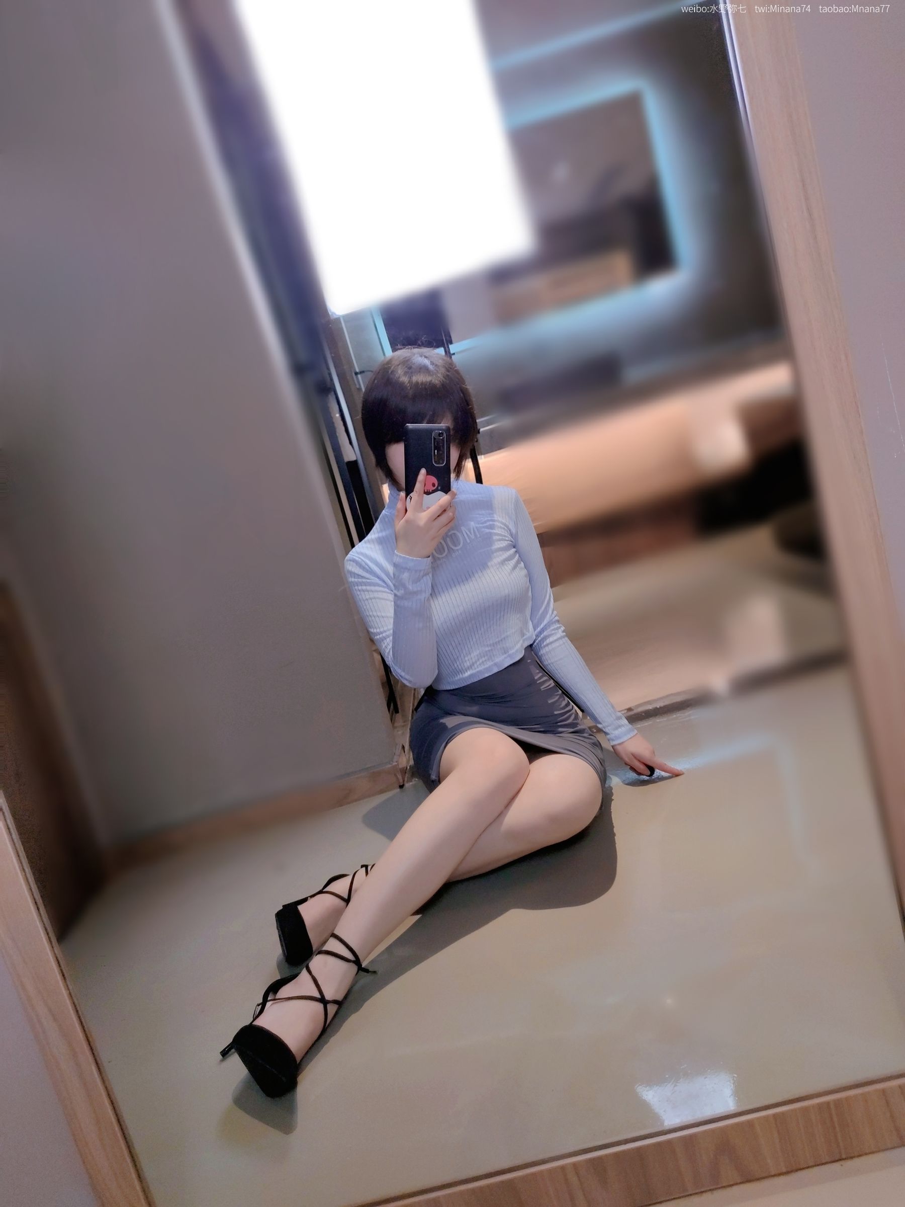 [福利COS] 动漫博主名濑弥七 - 没有吉他的吉他妹妹