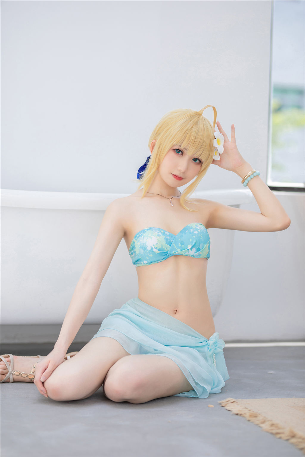 [福利COS] 动漫博主封疆疆v - 阿尔托莉雅・潘德拉贡 泳装