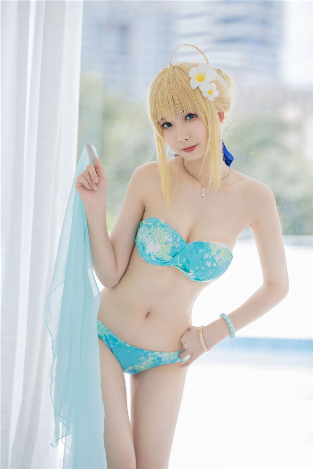 [福利COS] 动漫博主封疆疆v - 阿尔托莉雅・潘德拉贡 泳装
