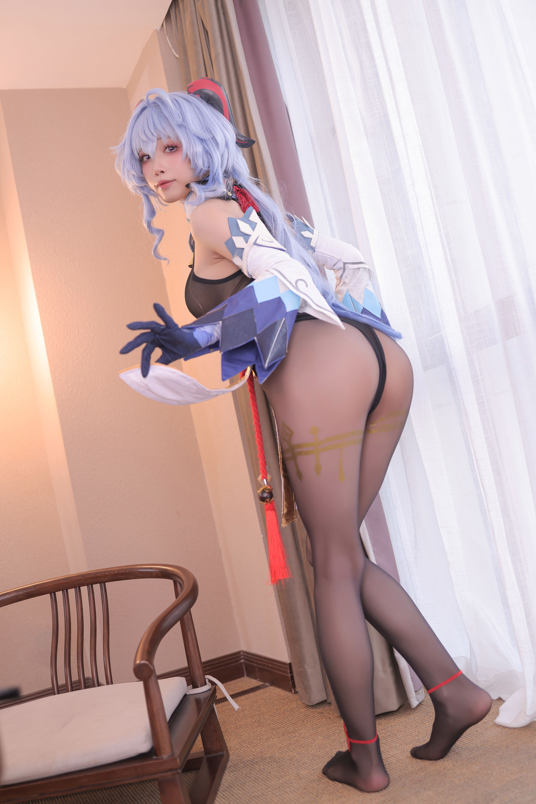 [福利COS] 动漫博主水淼aqua - 甘雨