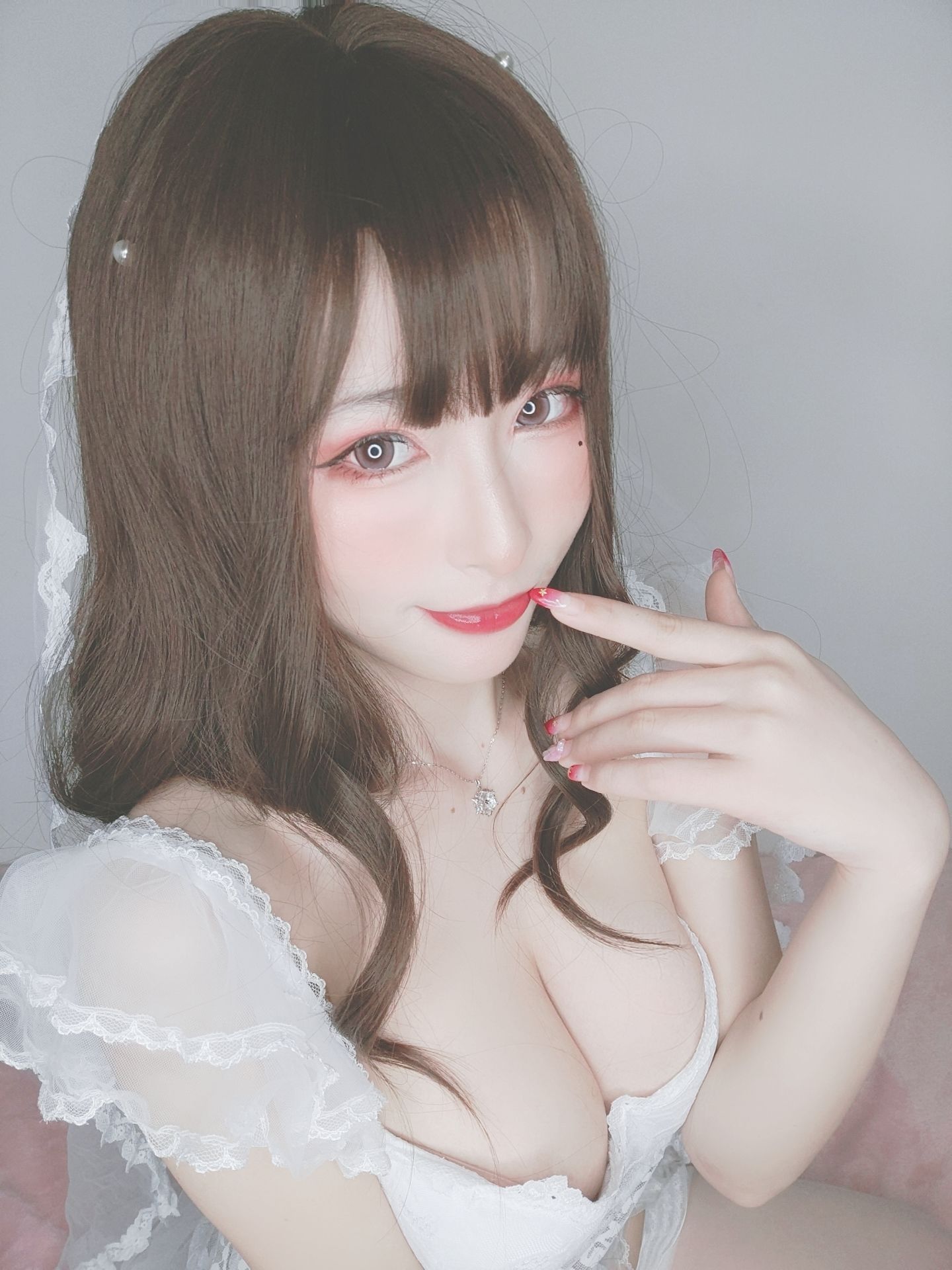 [福利COS] 尤物清水由乃 - 花嫁自拍