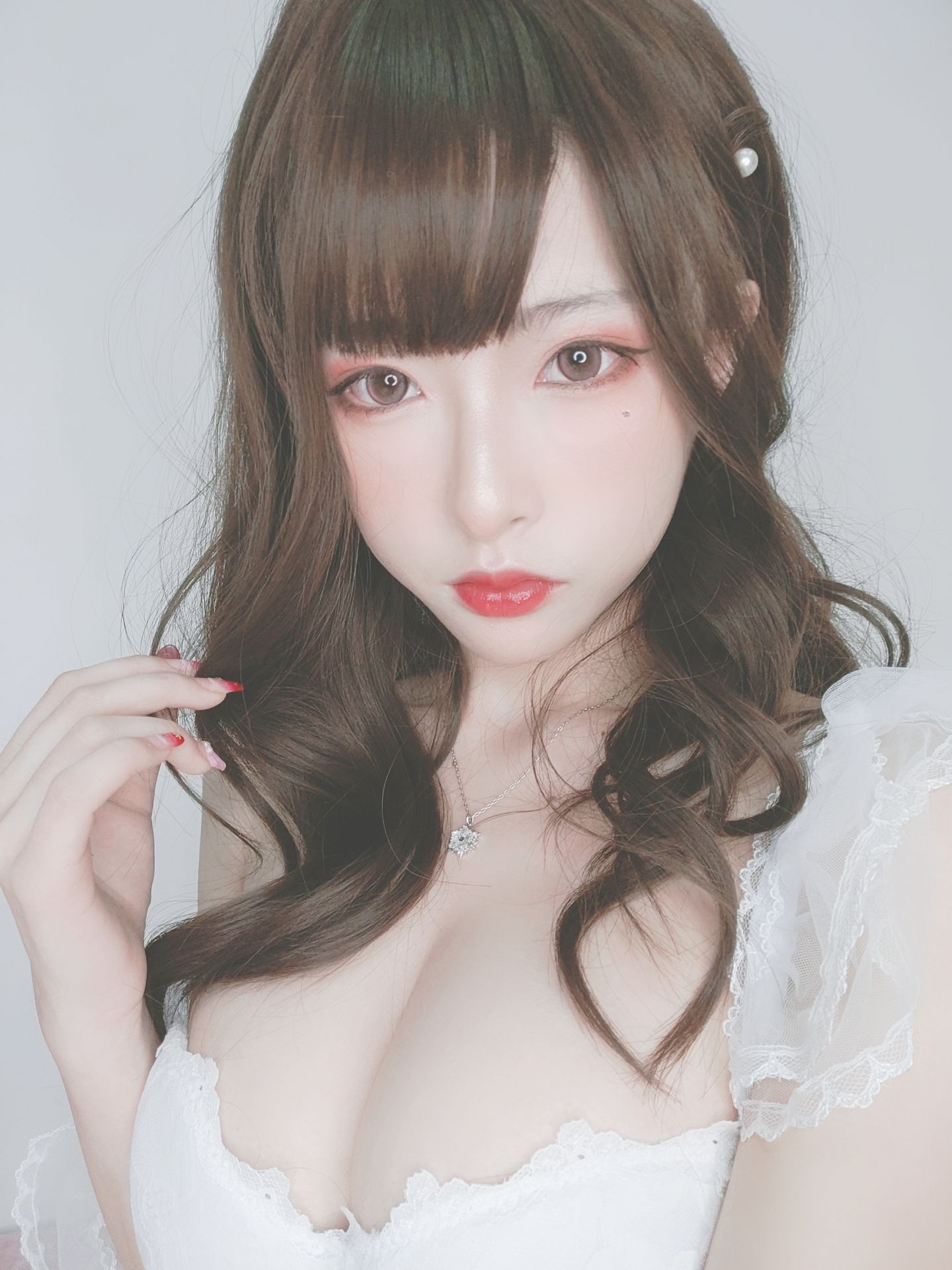 [福利COS] 尤物清水由乃 - 花嫁自拍
