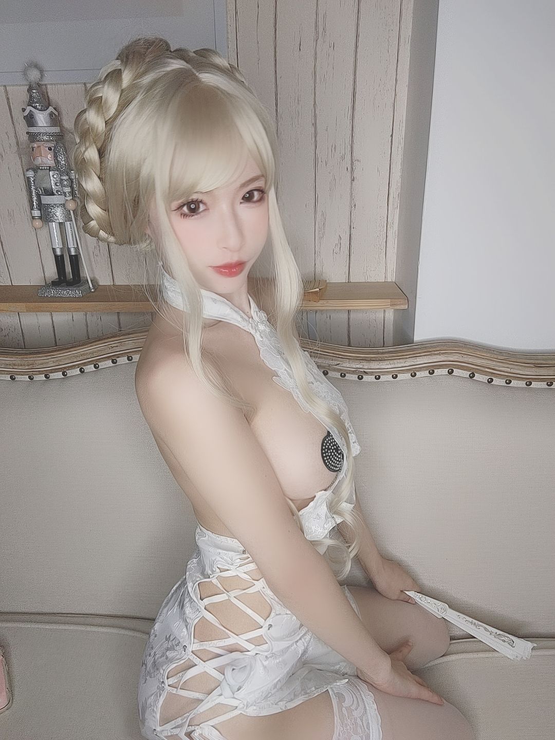 [福利COS] 尤物清水由乃 - 金发旗袍