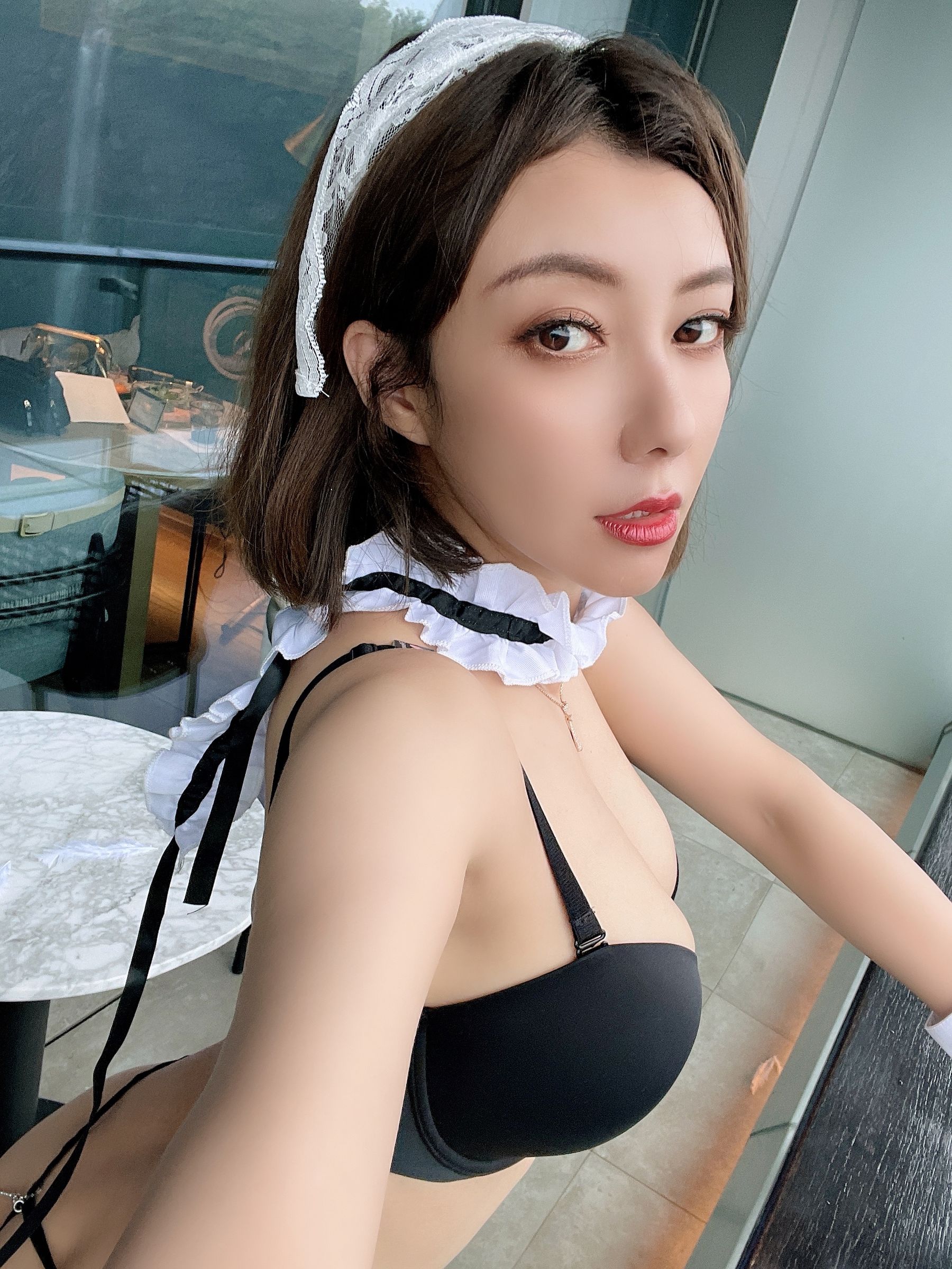 [福利COS] 果儿Victoria 微密圈视图合集