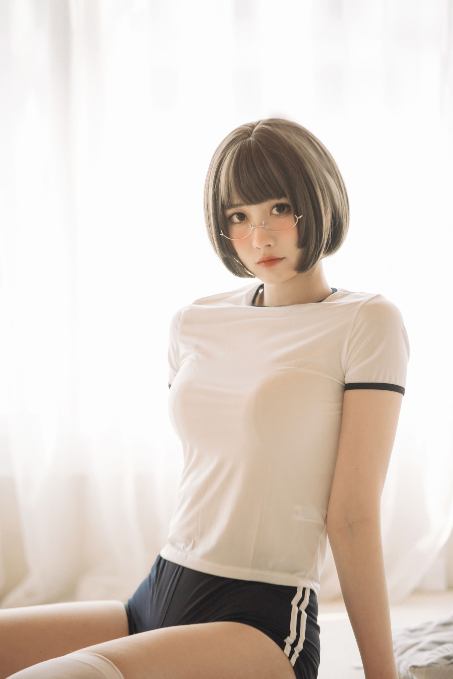 [福利COS] 次元少女念雪ww - 体操服