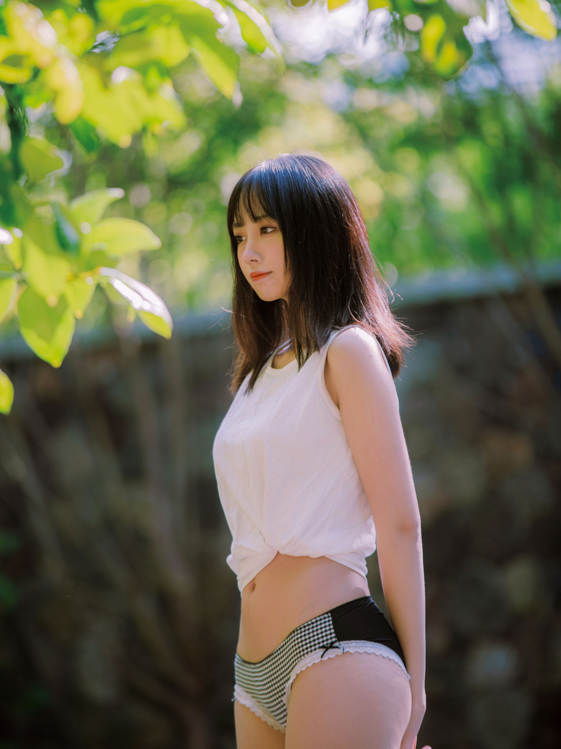 [福利COS] 次元少女念雪ww - 夏日微风