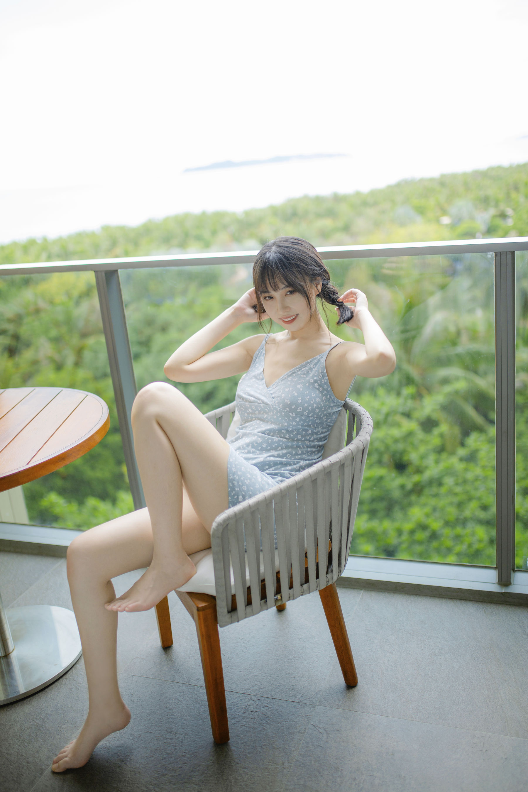 [福利COS] 次元少女念雪ww - 无尽夏