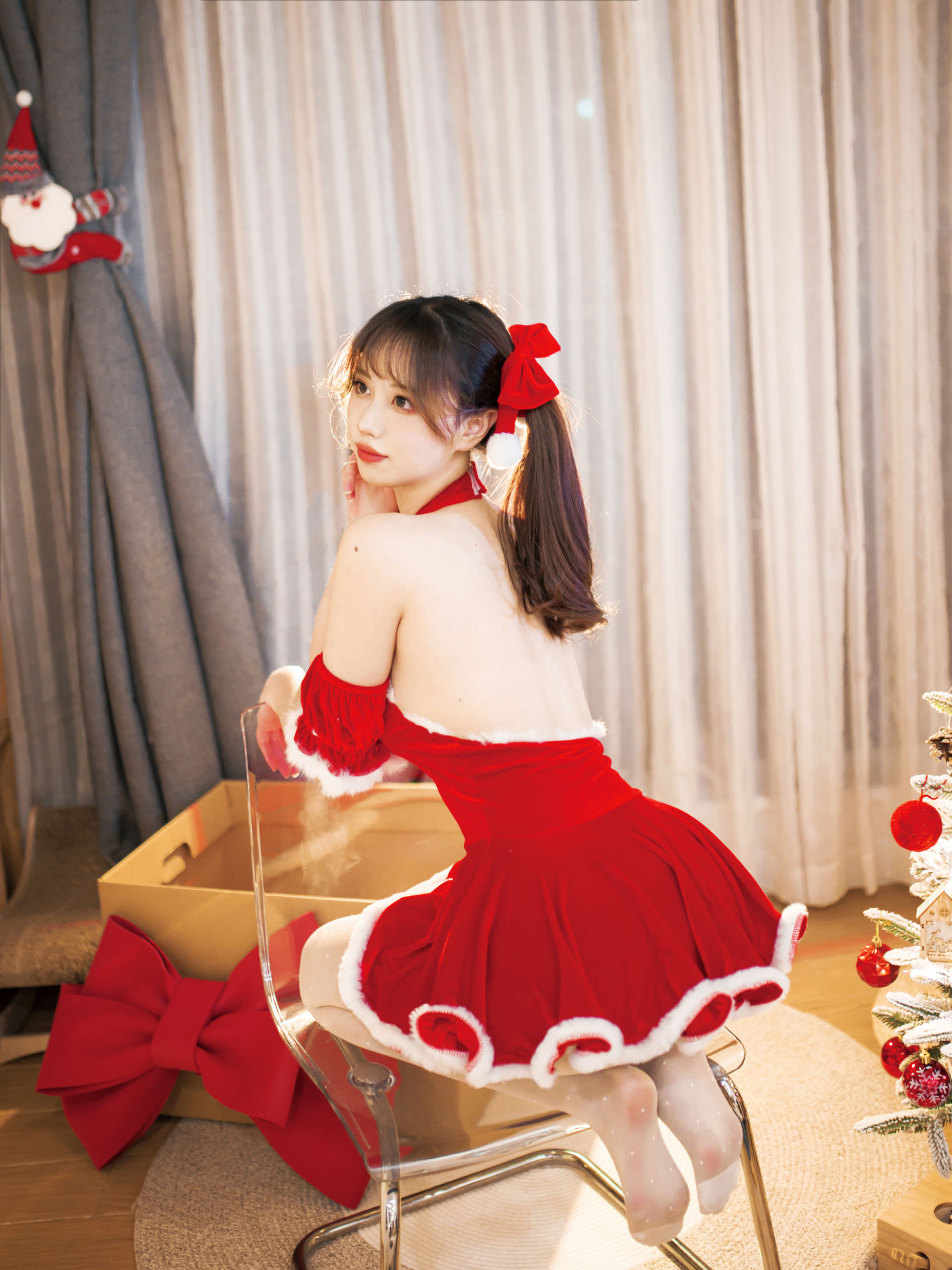 [福利COS] 次元少女念雪ww - 玫瑰礼物