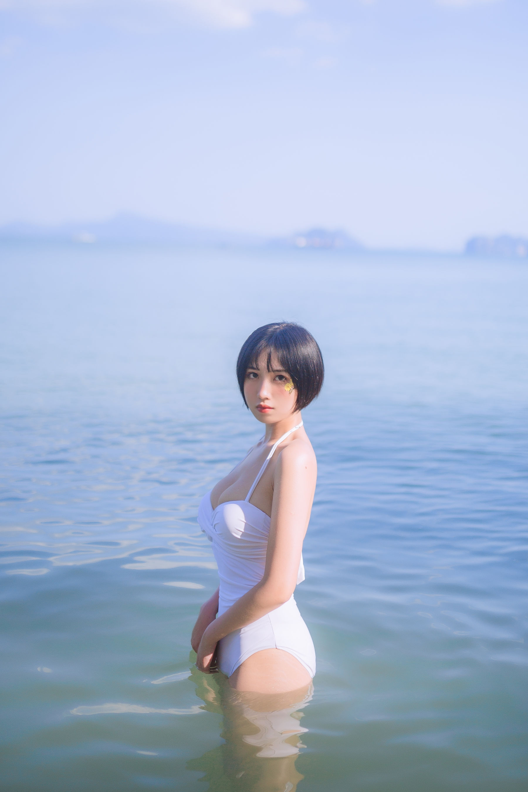 [福利COS] 次元少女念雪ww - 白色泳衣