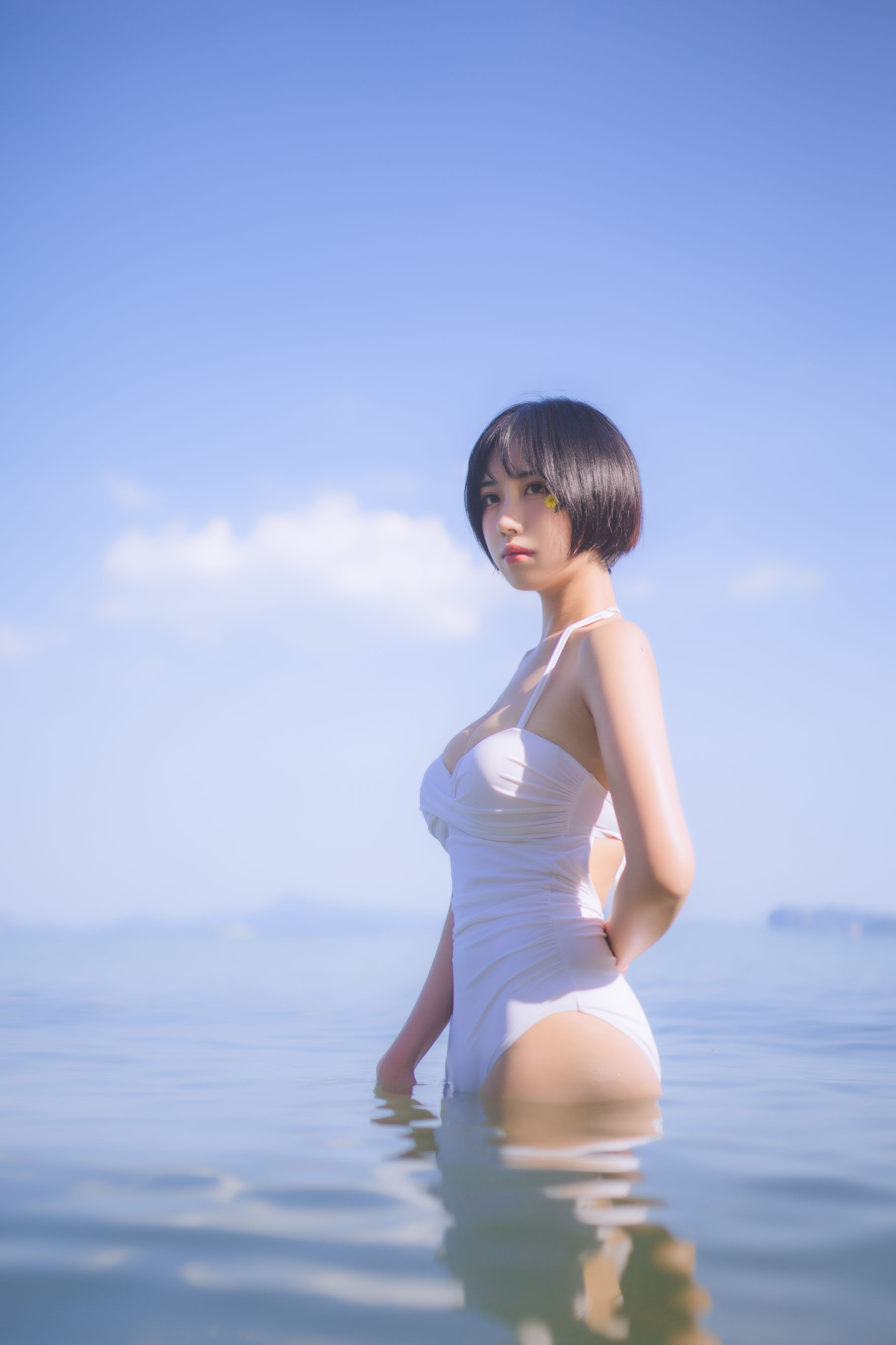 [福利COS] 次元少女念雪ww - 白色泳衣