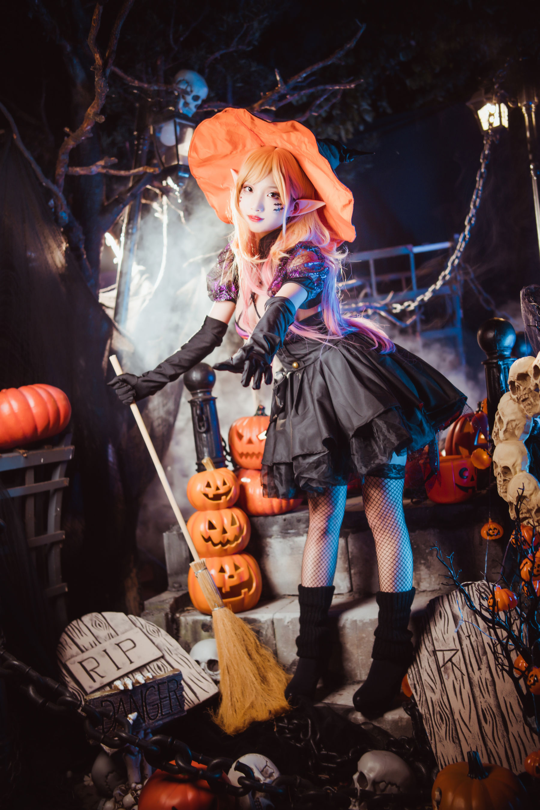 [福利COS] 狐玖玖 - 喜多川万圣节