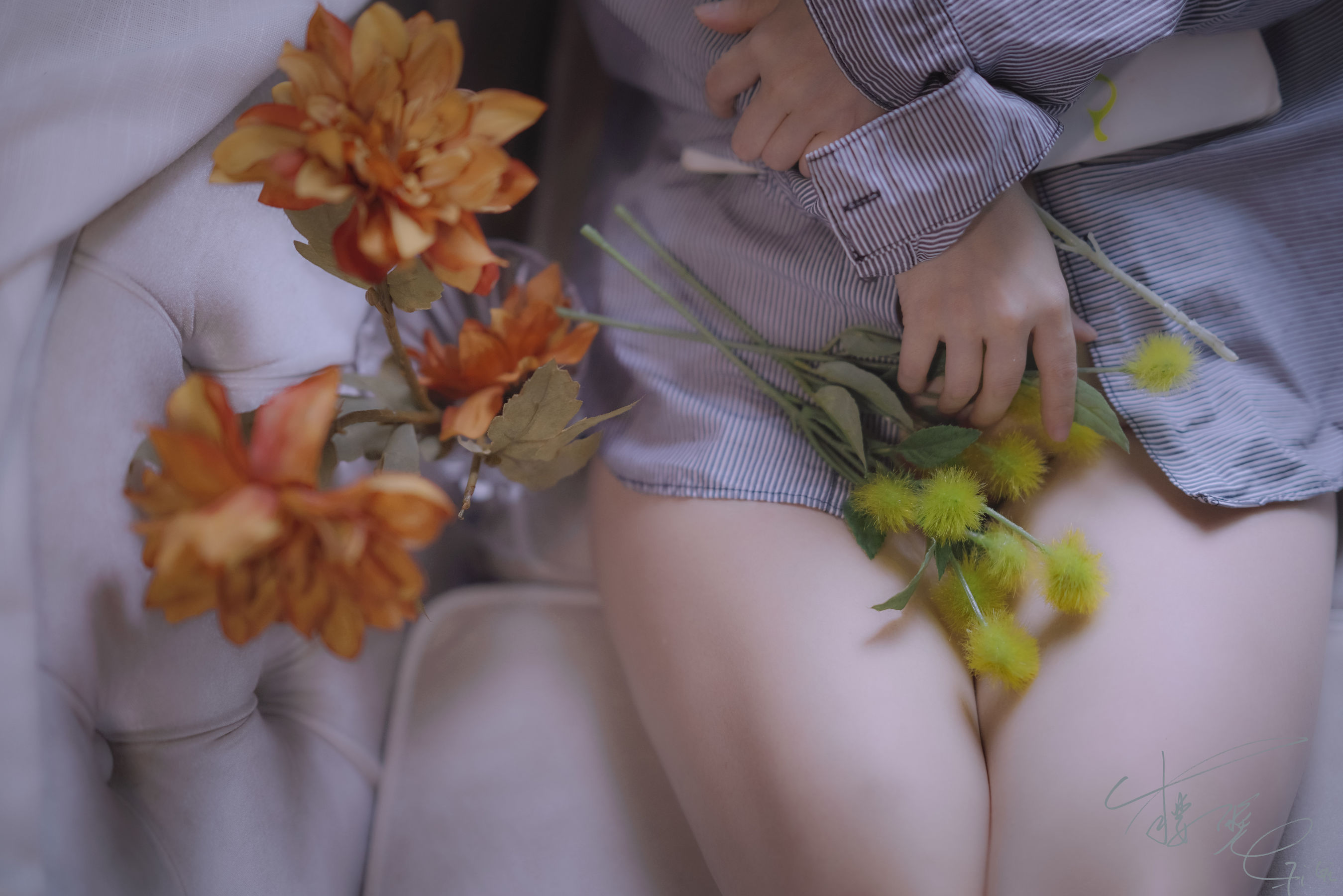 [福利COS] 网络红人樱晚gigi - 你的衬衫