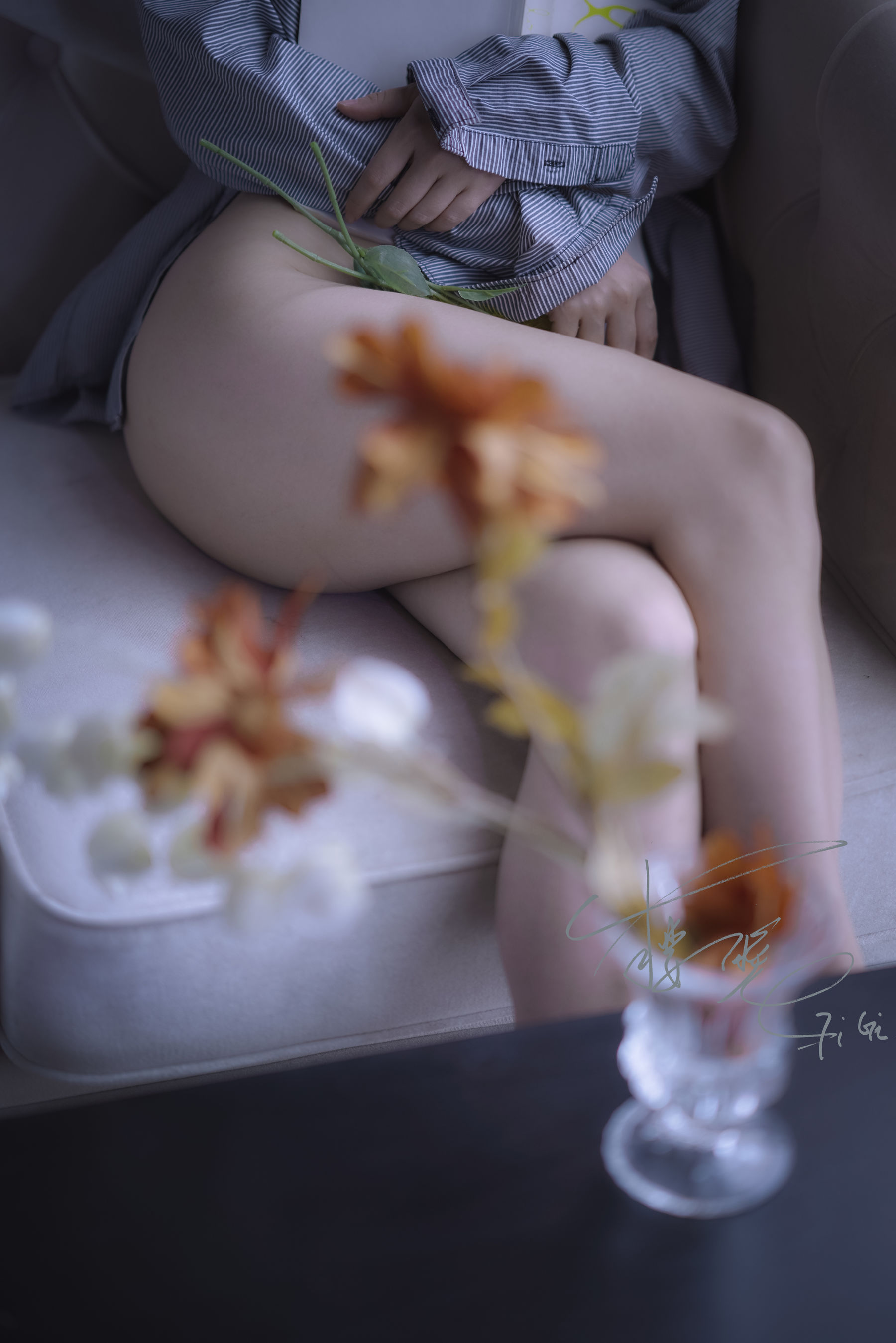 [福利COS] 网络红人樱晚gigi - 你的衬衫