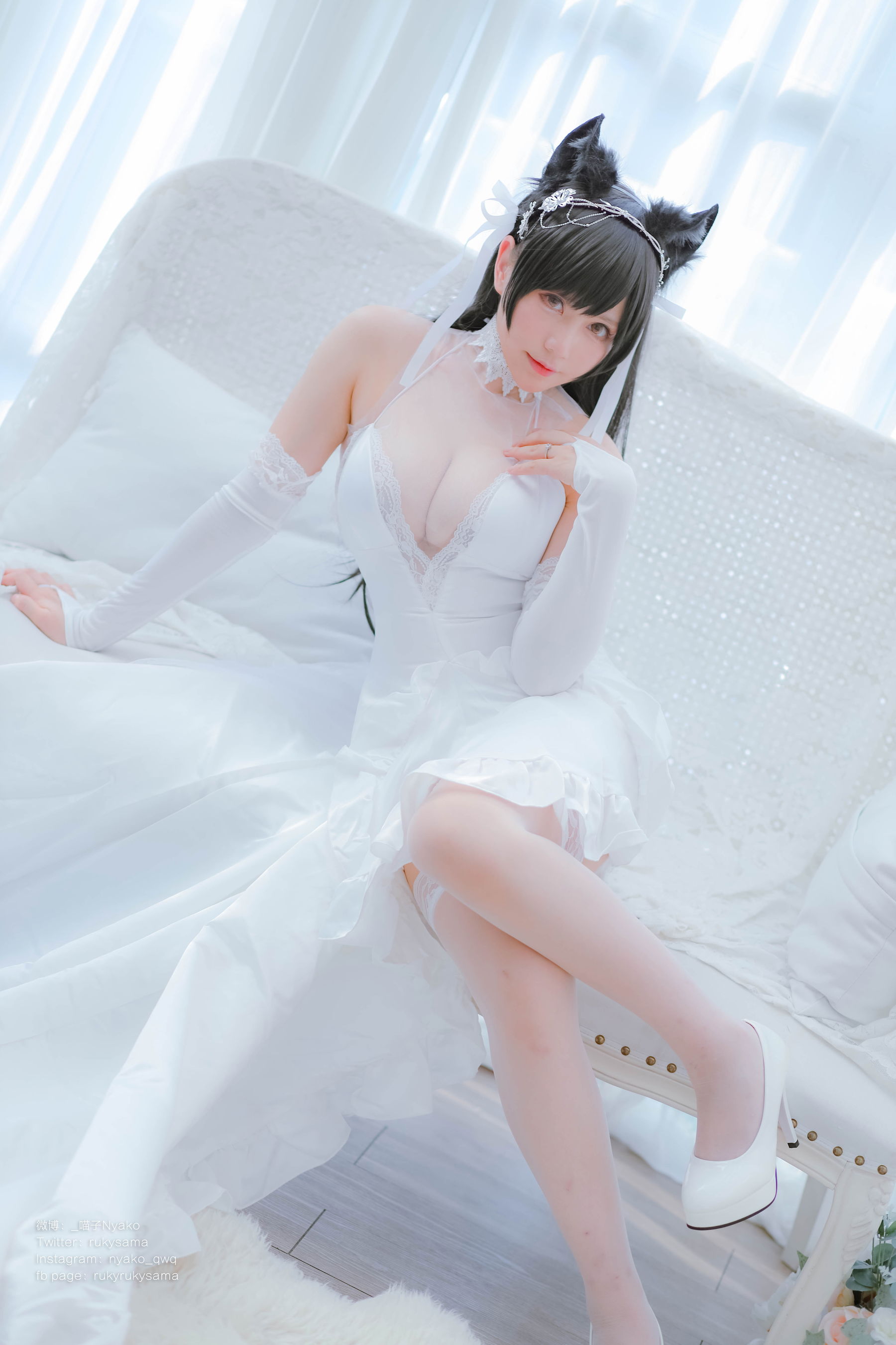 [福利COS] 萌妹子Nyako喵子 - 爱宕婚纱