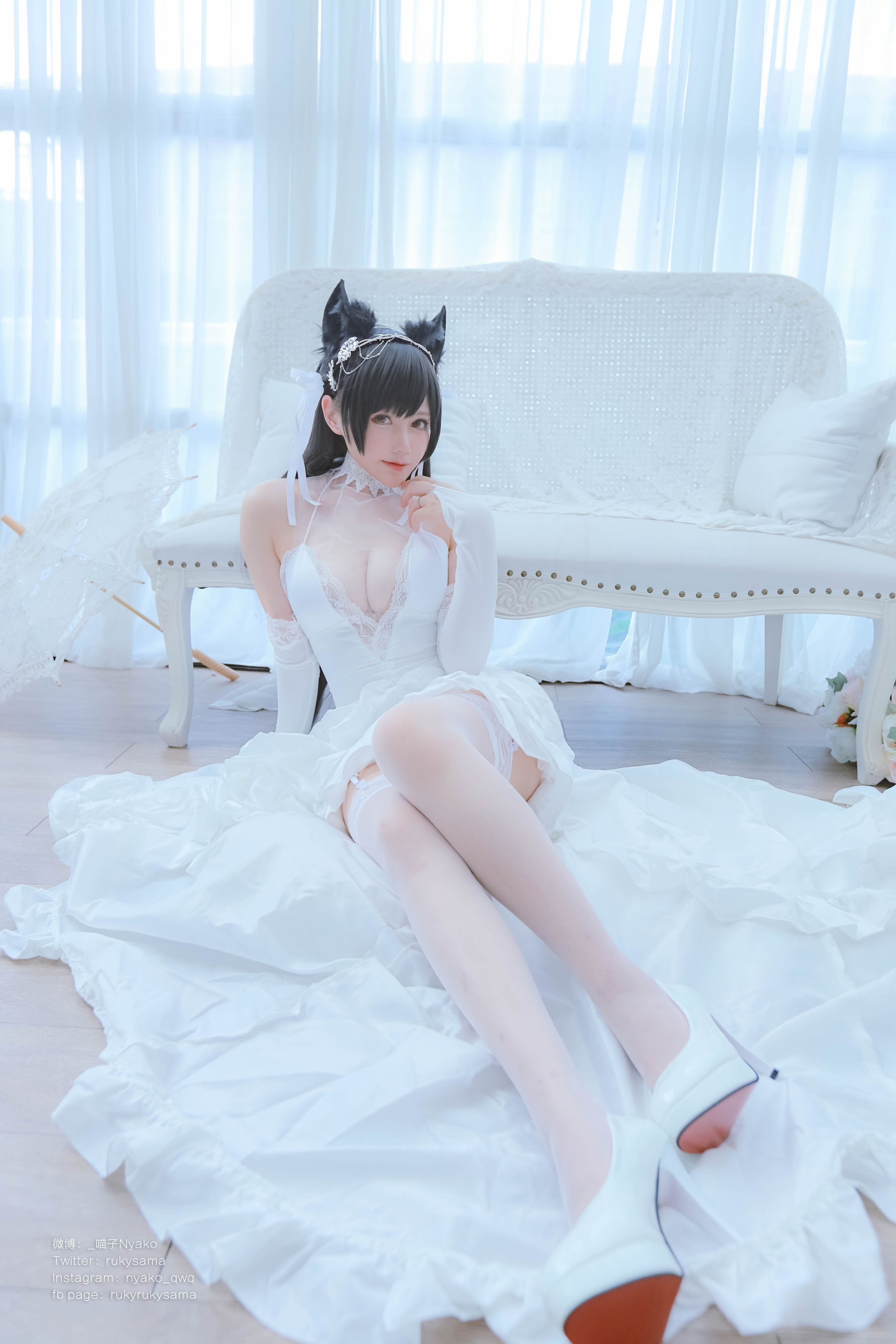 [福利COS] 萌妹子Nyako喵子 - 爱宕婚纱