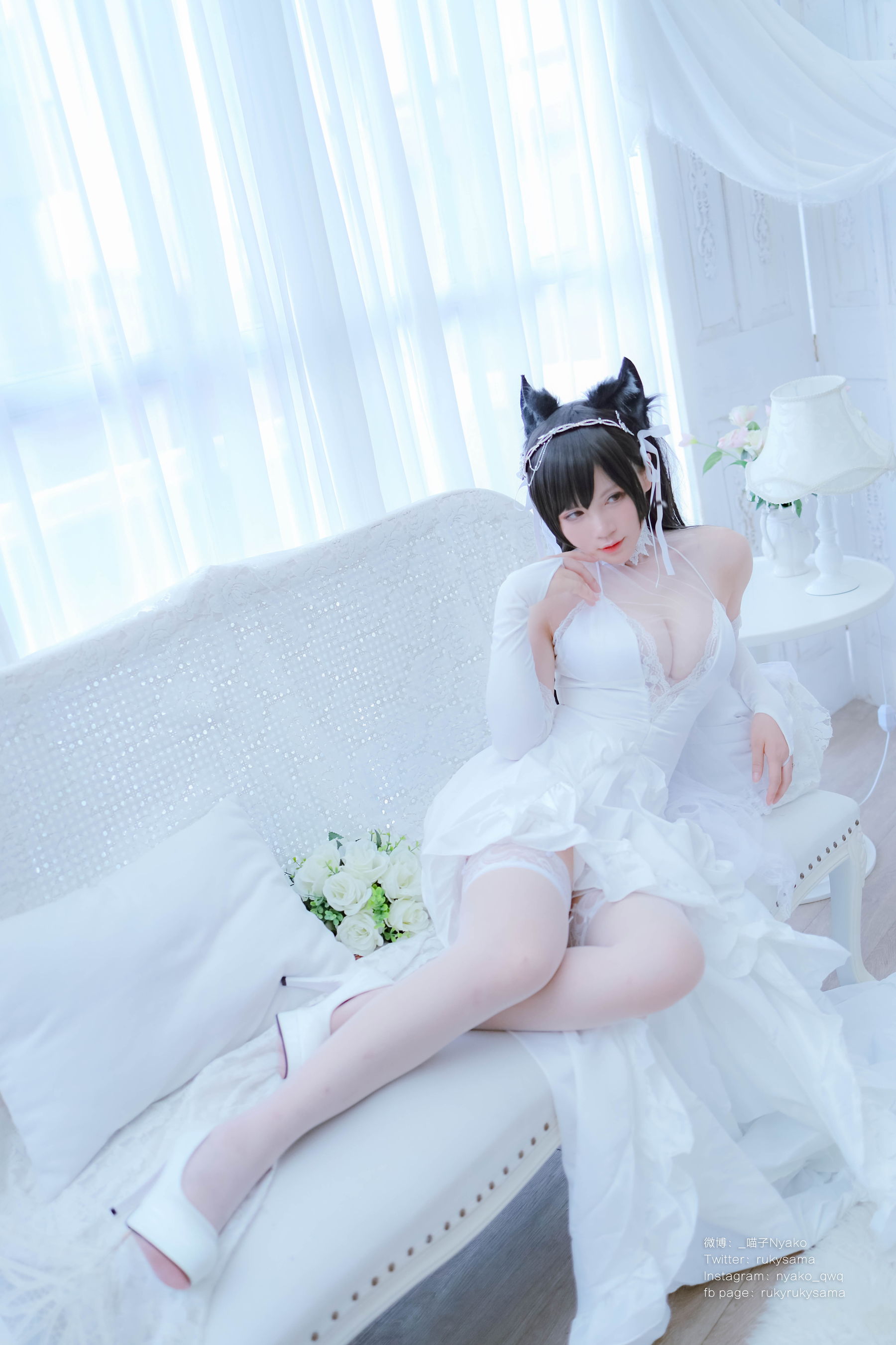 [福利COS] 萌妹子Nyako喵子 - 爱宕婚纱