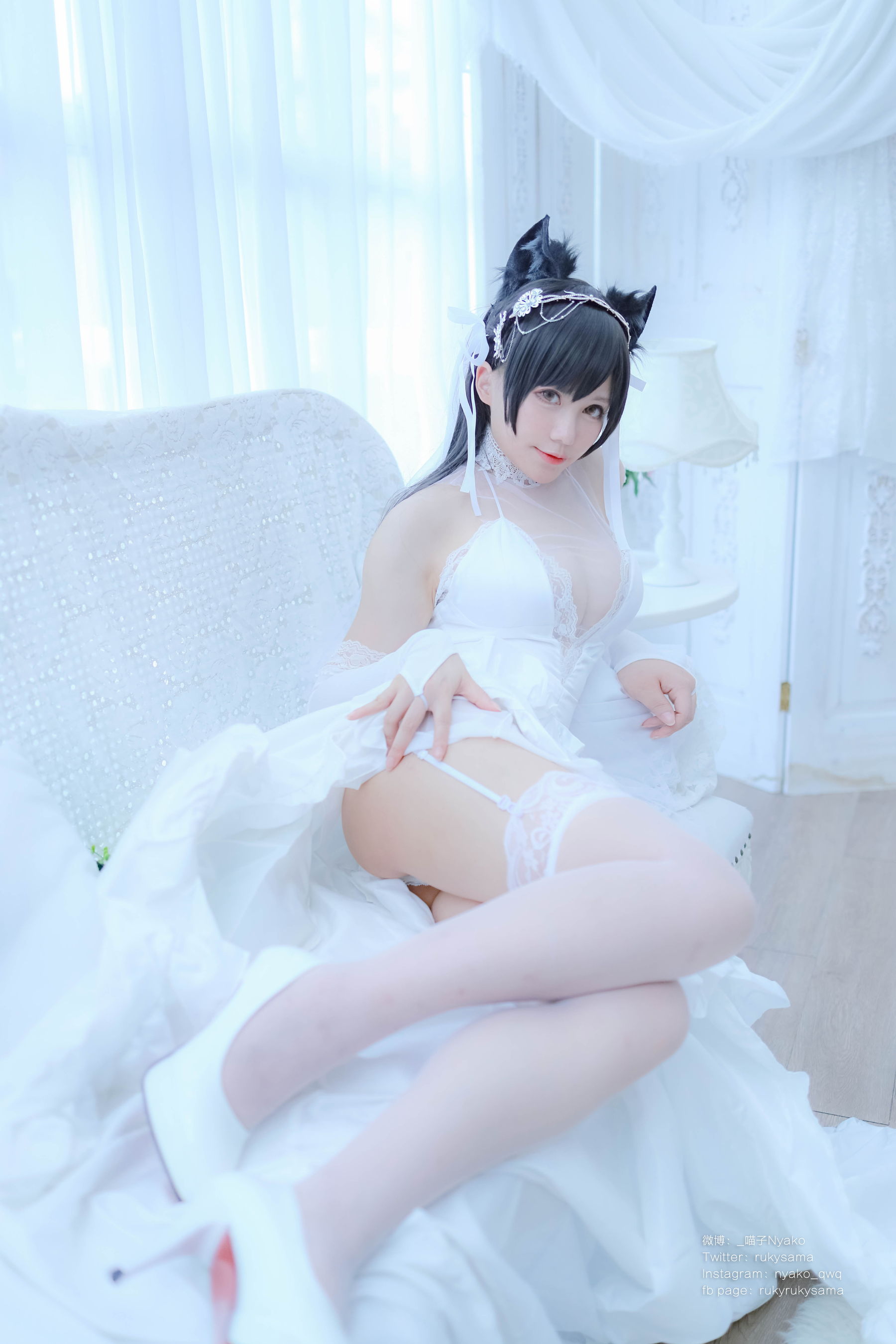 [福利COS] 萌妹子Nyako喵子 - 爱宕婚纱