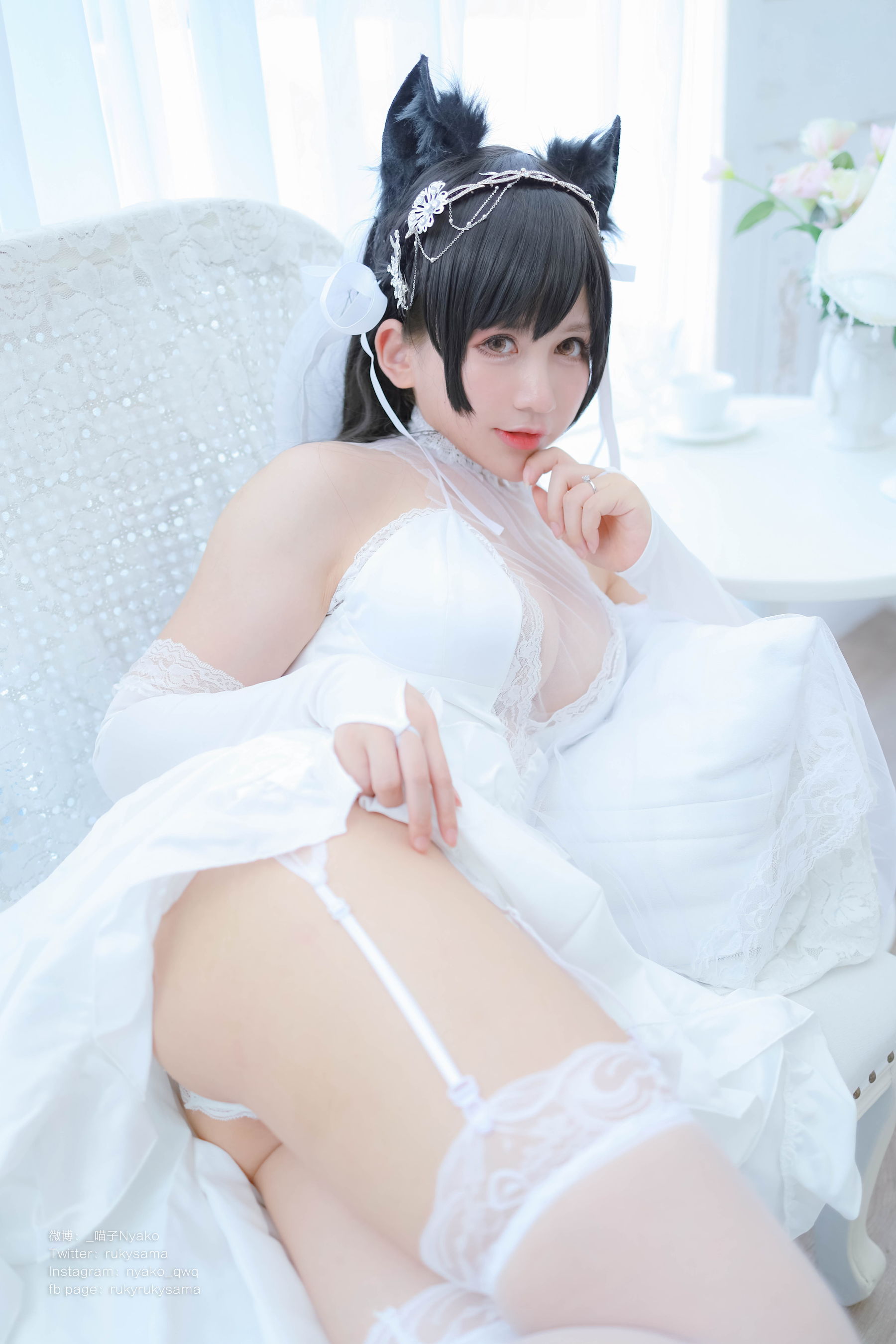 [福利COS] 萌妹子Nyako喵子 - 爱宕婚纱