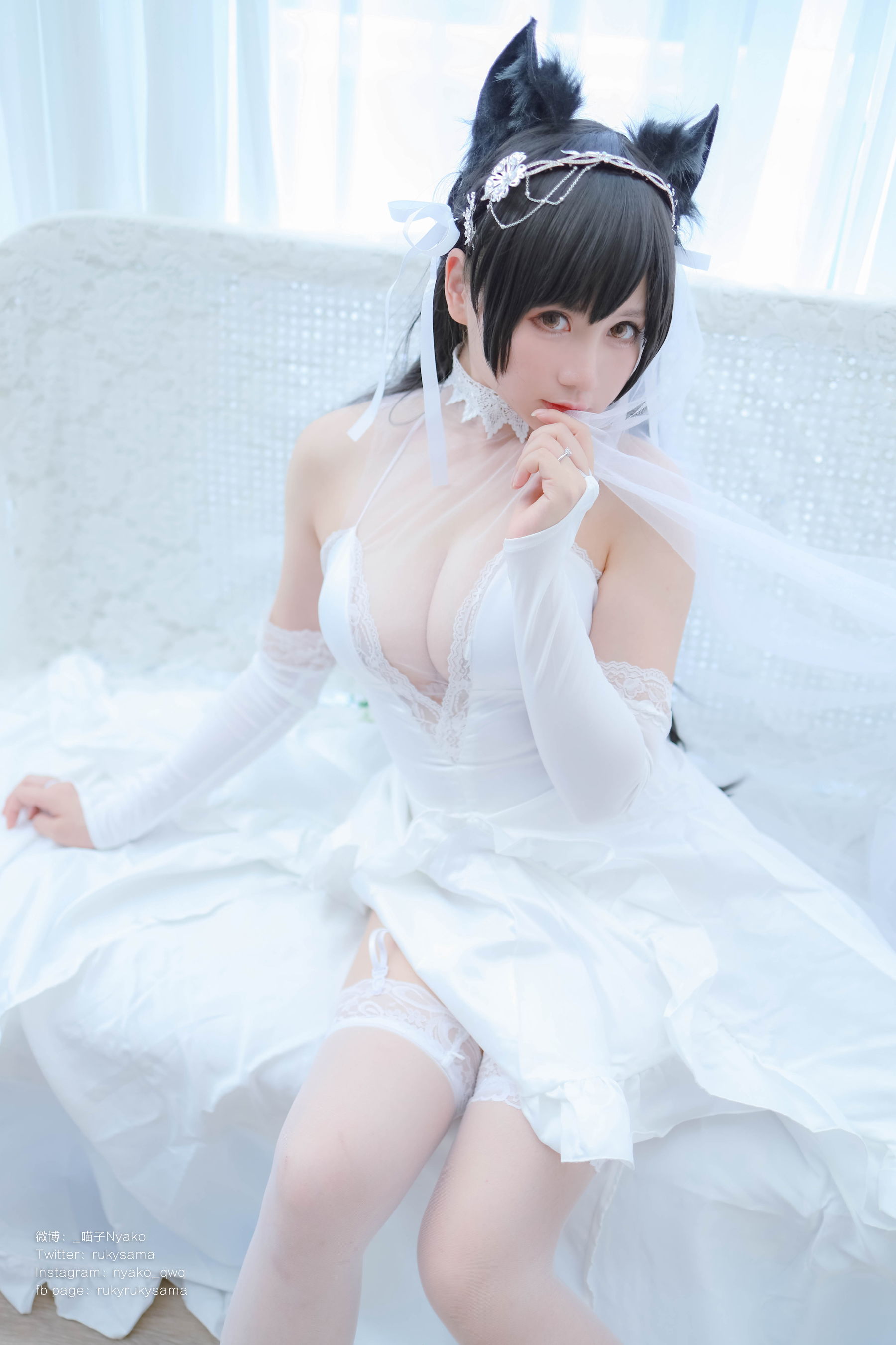 [福利COS] 萌妹子Nyako喵子 - 爱宕婚纱