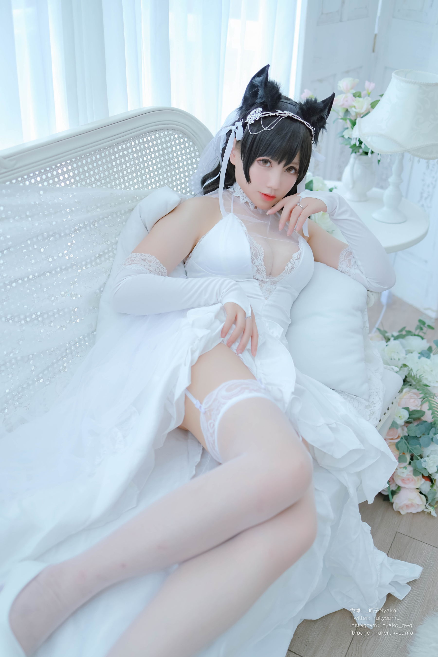 [福利COS] 萌妹子Nyako喵子 - 爱宕婚纱
