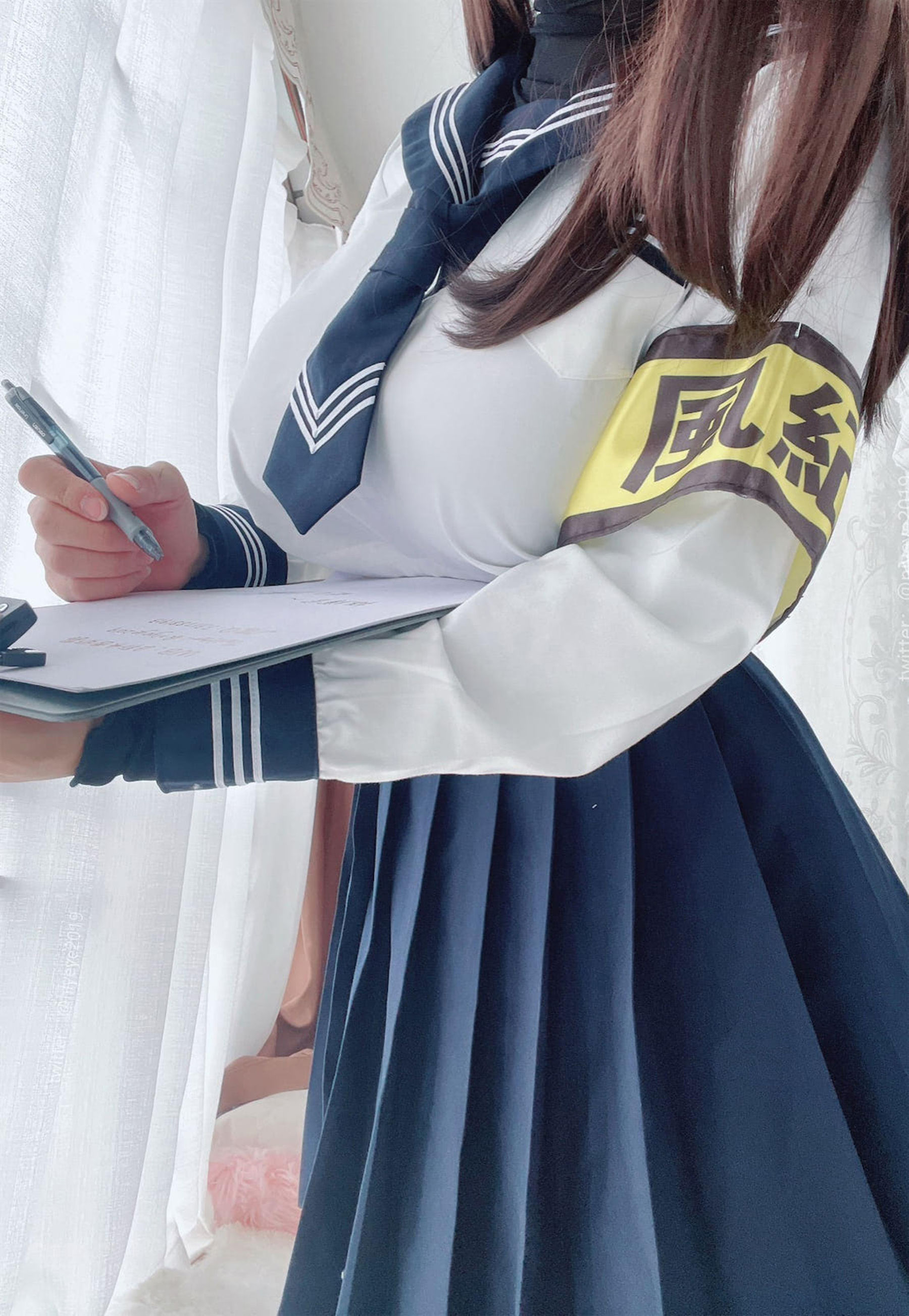 [福利COS] 萌系小姐姐-白烨-&耶米西奶露 - 风纪委员