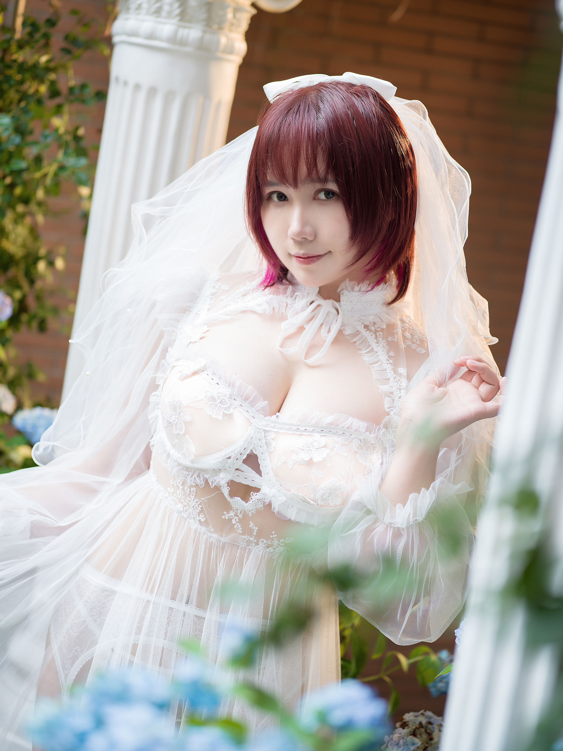 [福利COS] 麻花麻花酱 - 黑白婚纱