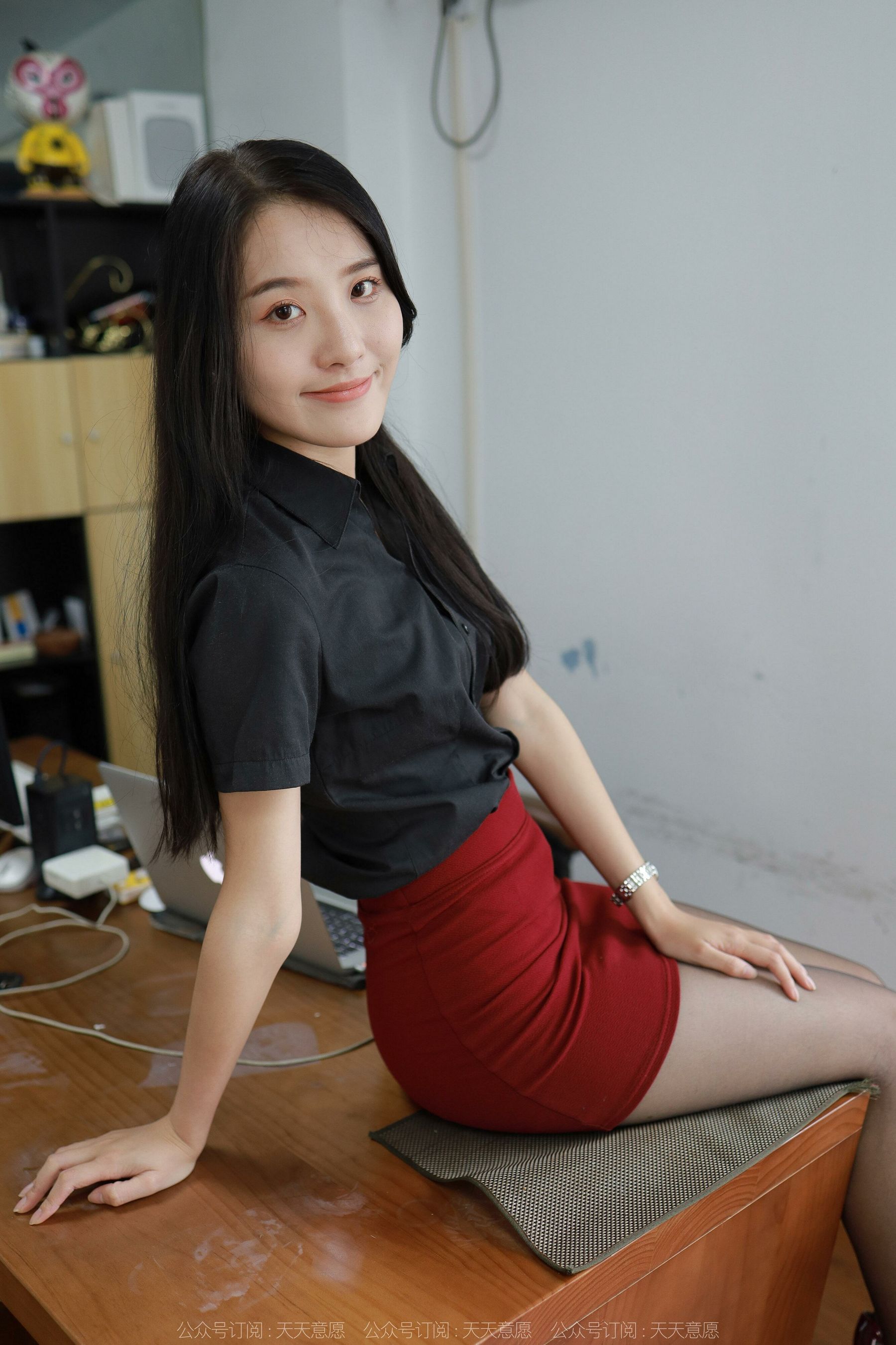 [IESS异思趣向]  模特：婉萍 《嘿丝办公室》