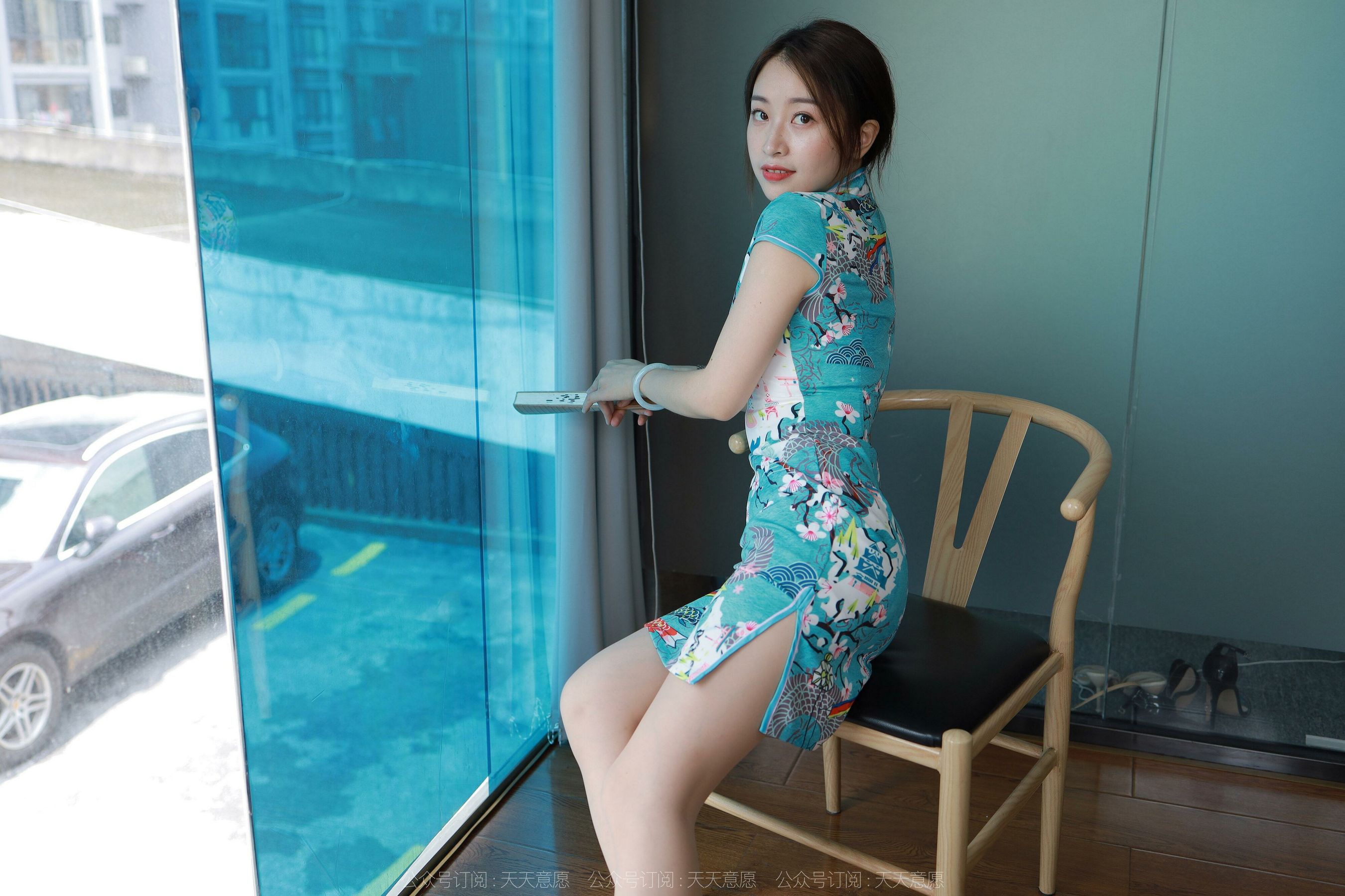 [IESS异思趣向]  模特：小婕 《旗开得胜》