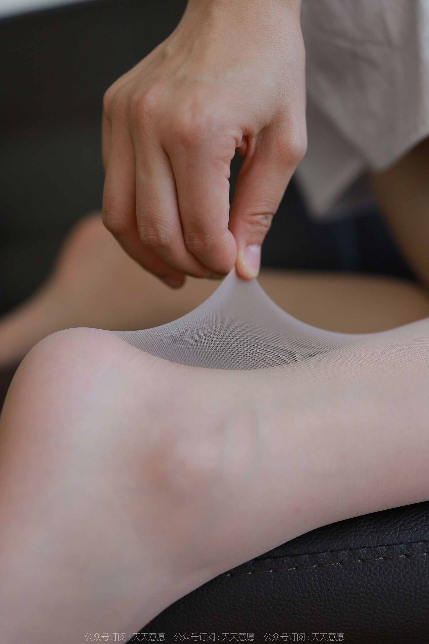 [IESS异思趣向]  模特：小婕 《白色包臀裙》