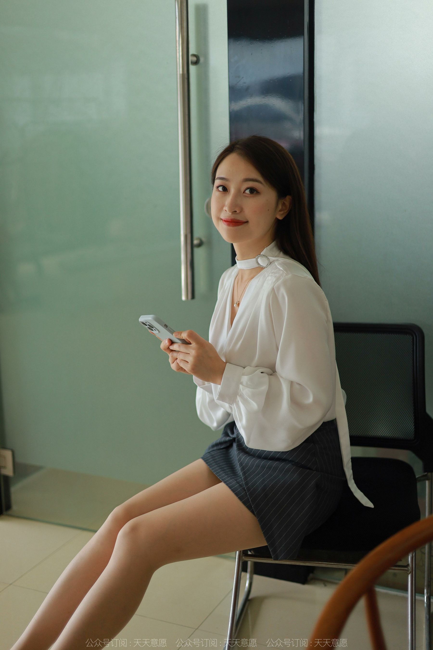 [IESS异思趣向]  模特：小婕 《美女接待员》
