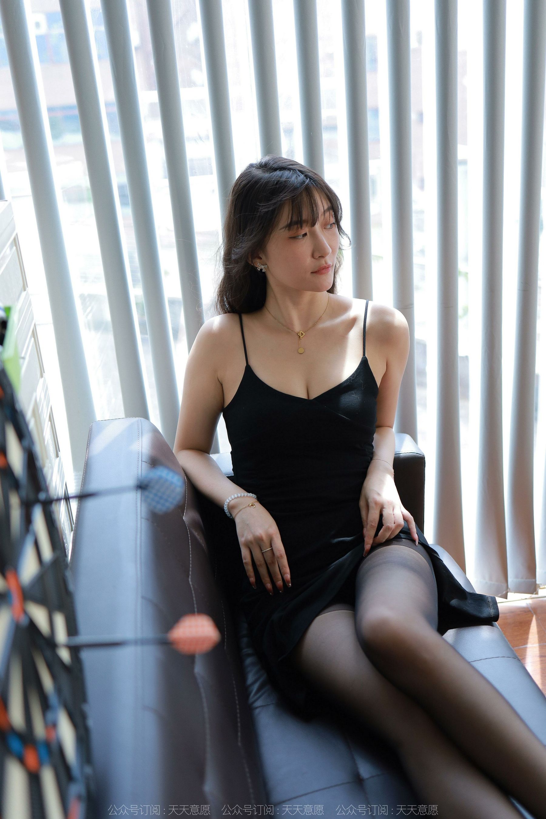 [IESS异思趣向]  模特：秋秋 《嘿丝事业线》