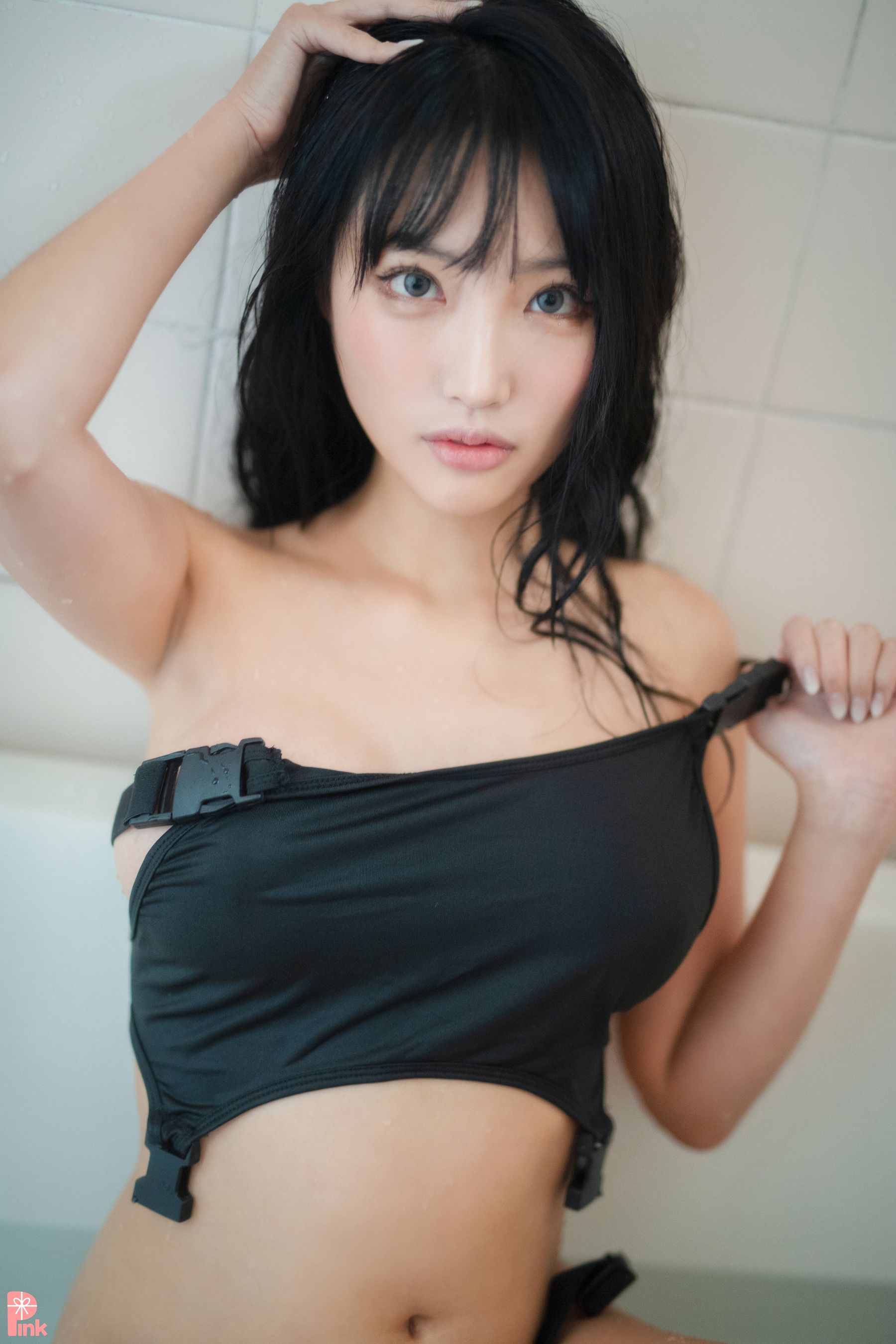 [PINK RIBBON]   Linda - G Bunny Girl + Swimsuit