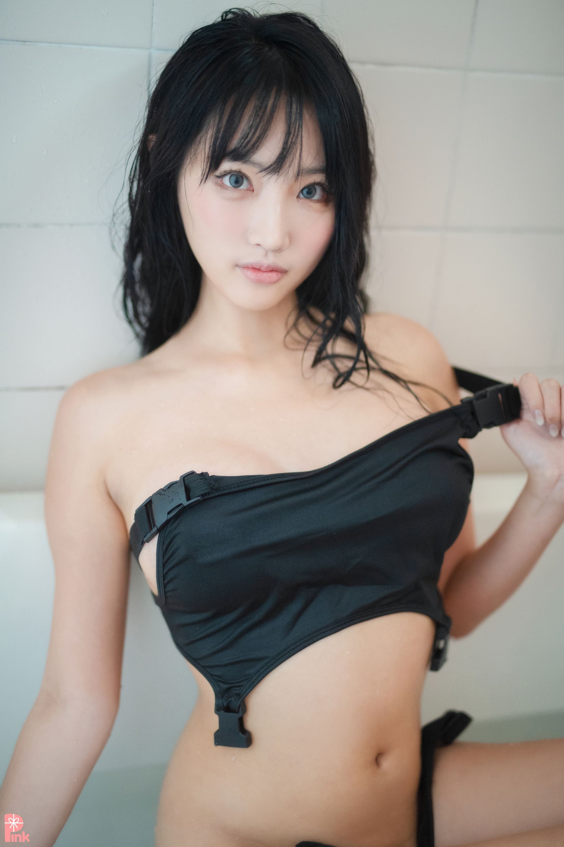 [PINK RIBBON]   Linda - G Bunny Girl + Swimsuit